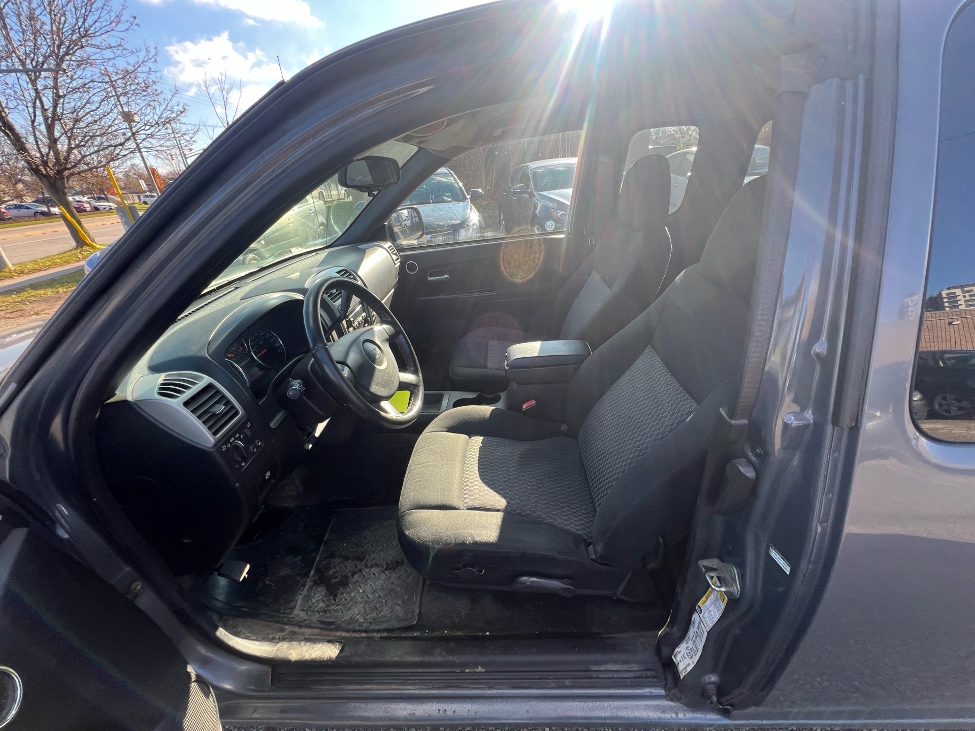 /betaautosales/2009-Chevrolet-Colorado-7050009860570858.jpg