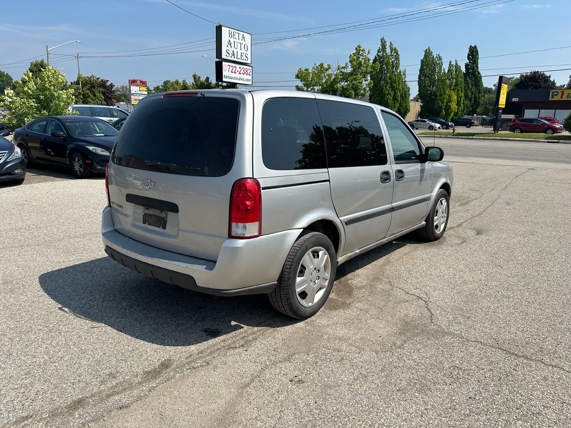/betaautosales/2009-Chevrolet-Uplander-521009984619017.jpg