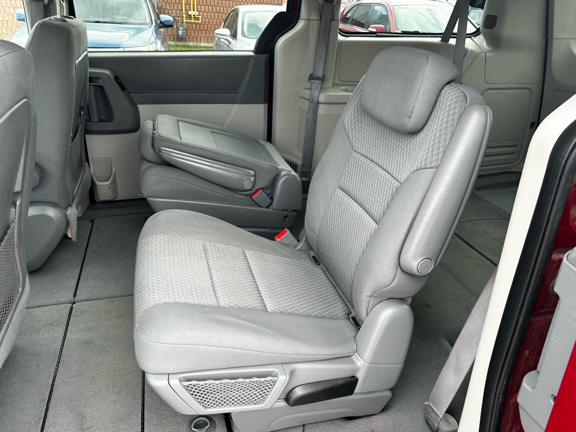 /betaautosales/2009-Dodge-GrandCaravan-5319989041645408.jpg