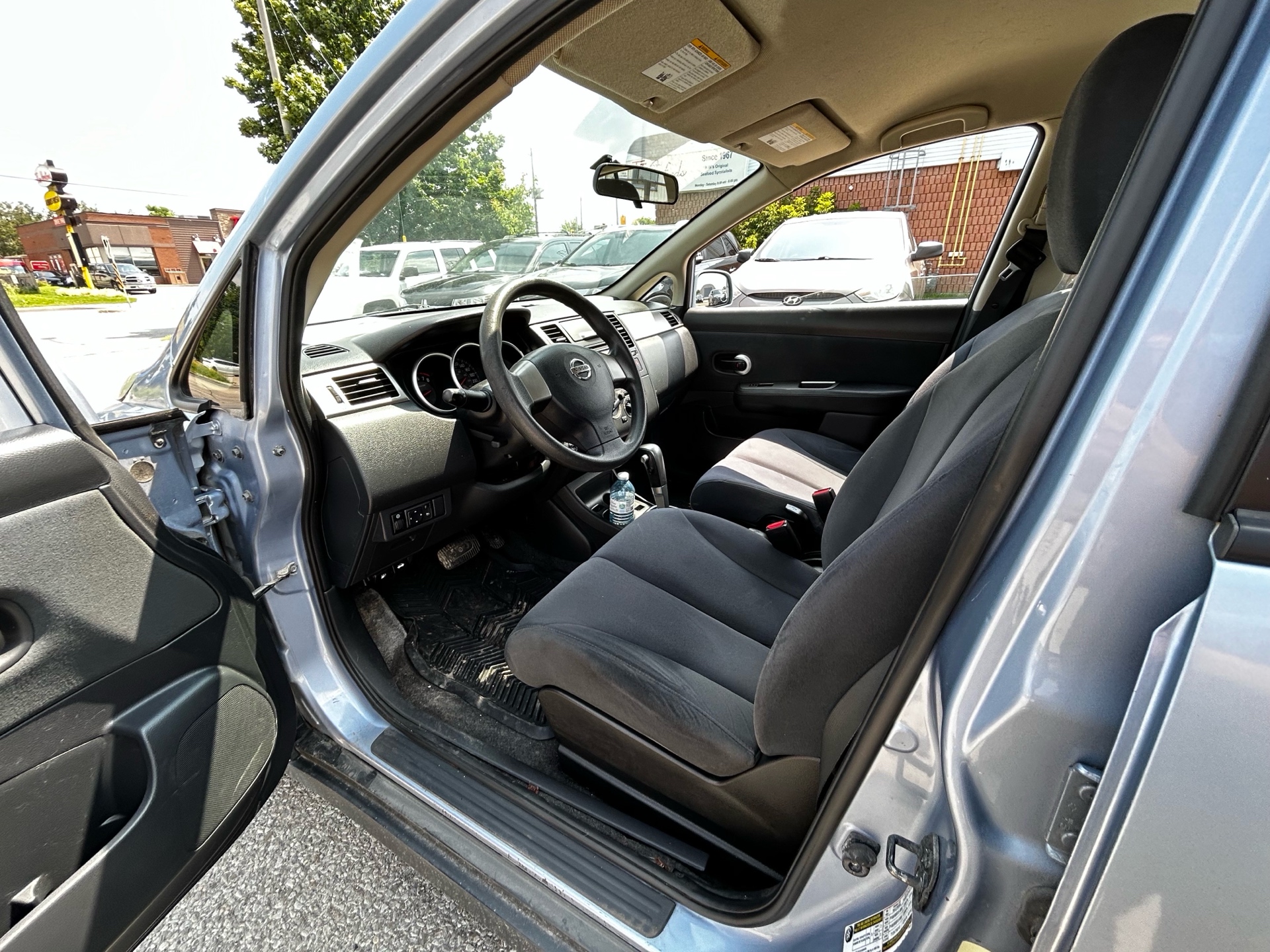 /betaautosales/2009-Nissan-Versa-028361112771646102.jpg