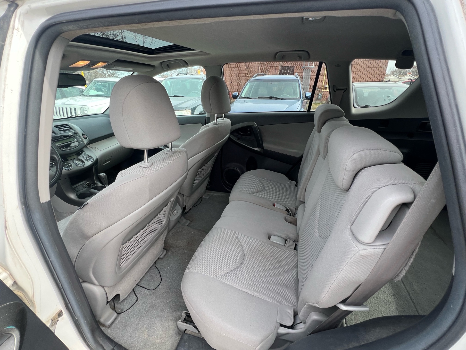 /betaautosales/2009-Toyota-RAV4-20363057990283018.jpg