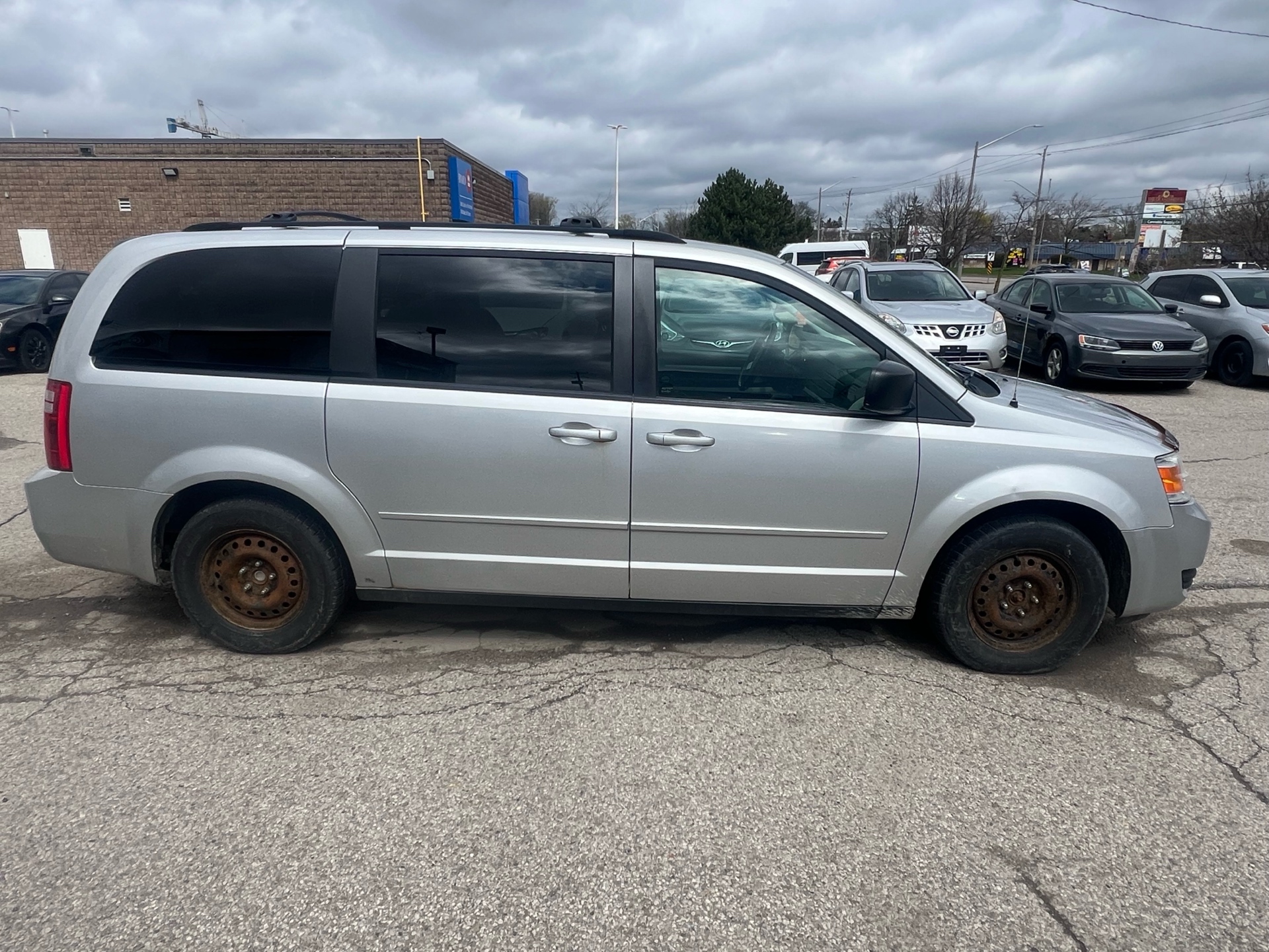 /betaautosales/2010-Dodge-GrandCaravan-36442312707583535.jpg