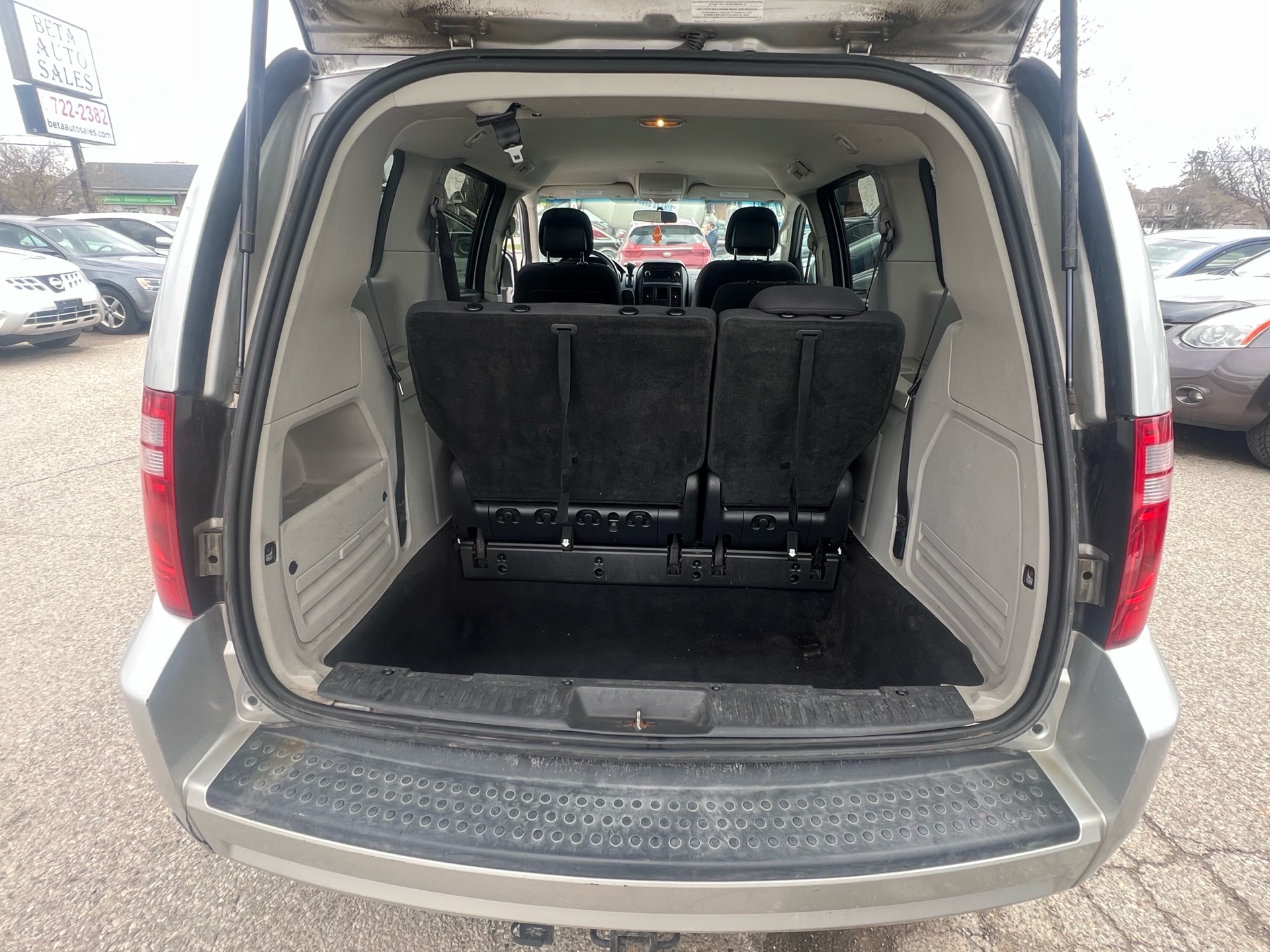 /betaautosales/2010-Dodge-GrandCaravan-8863082314862942.jpg