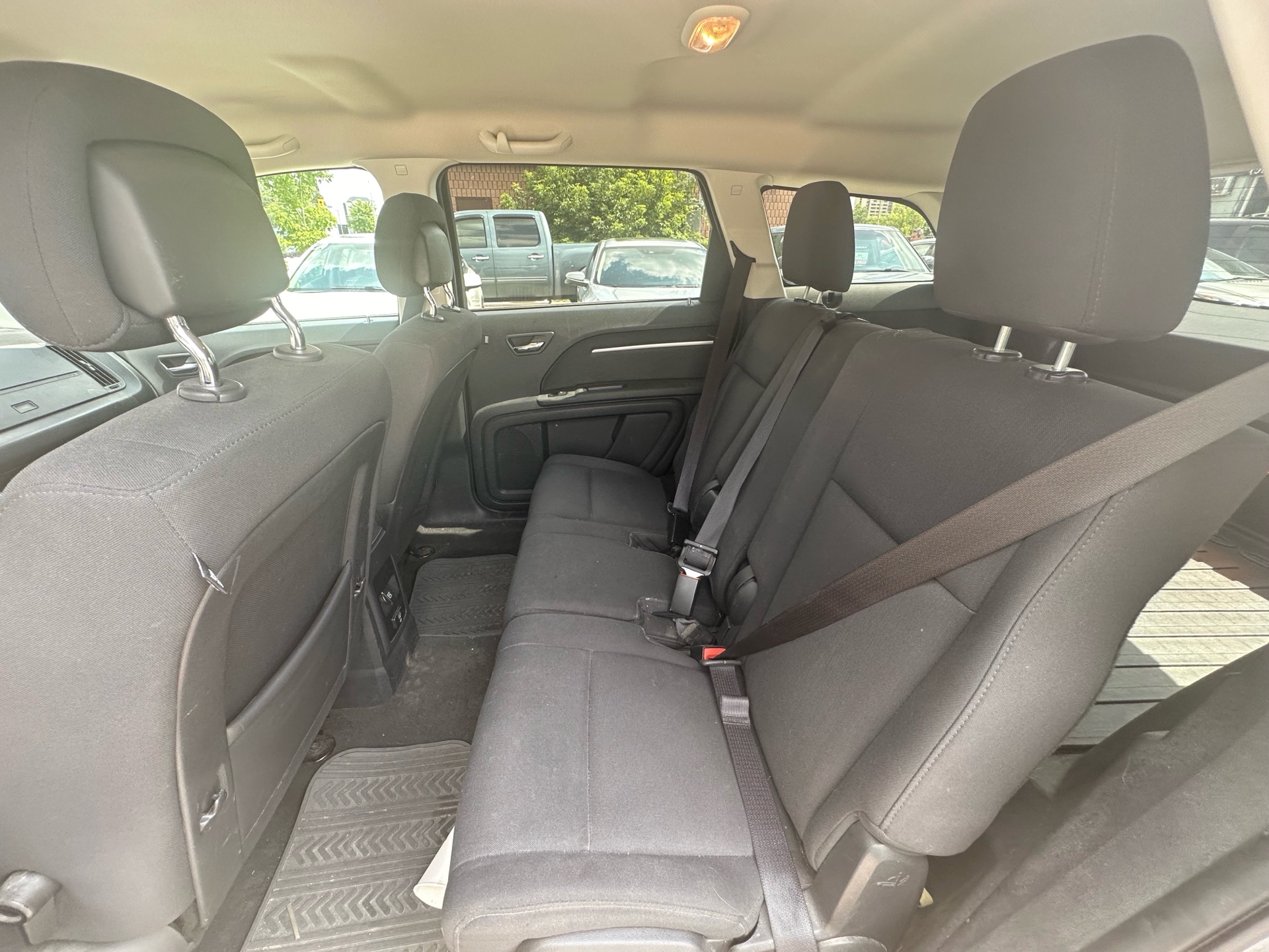 /betaautosales/2010-Dodge-Journey-06130937970325978.jpg