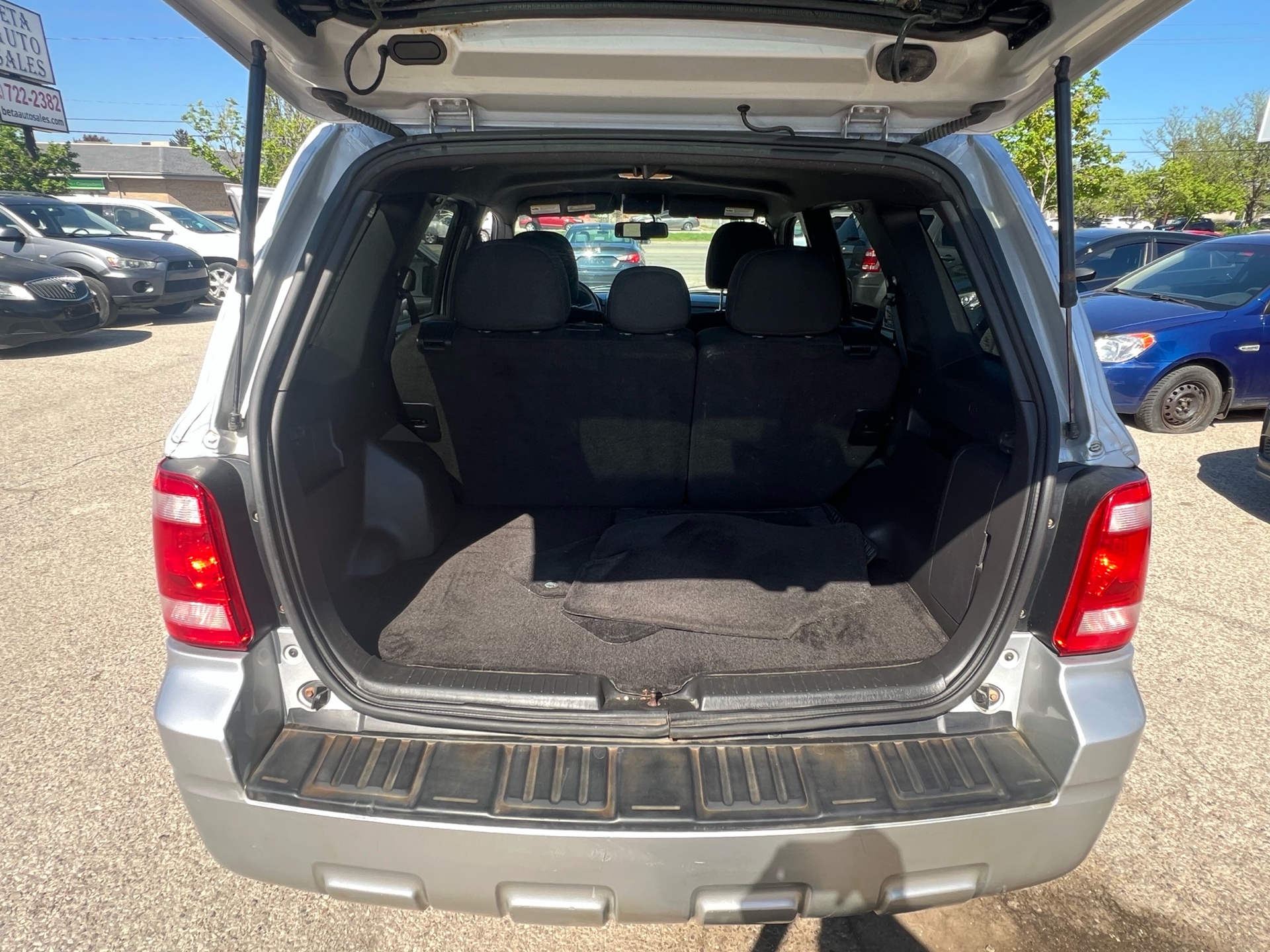 /betaautosales/2010-Ford-Escape-6350422821885302.jpg