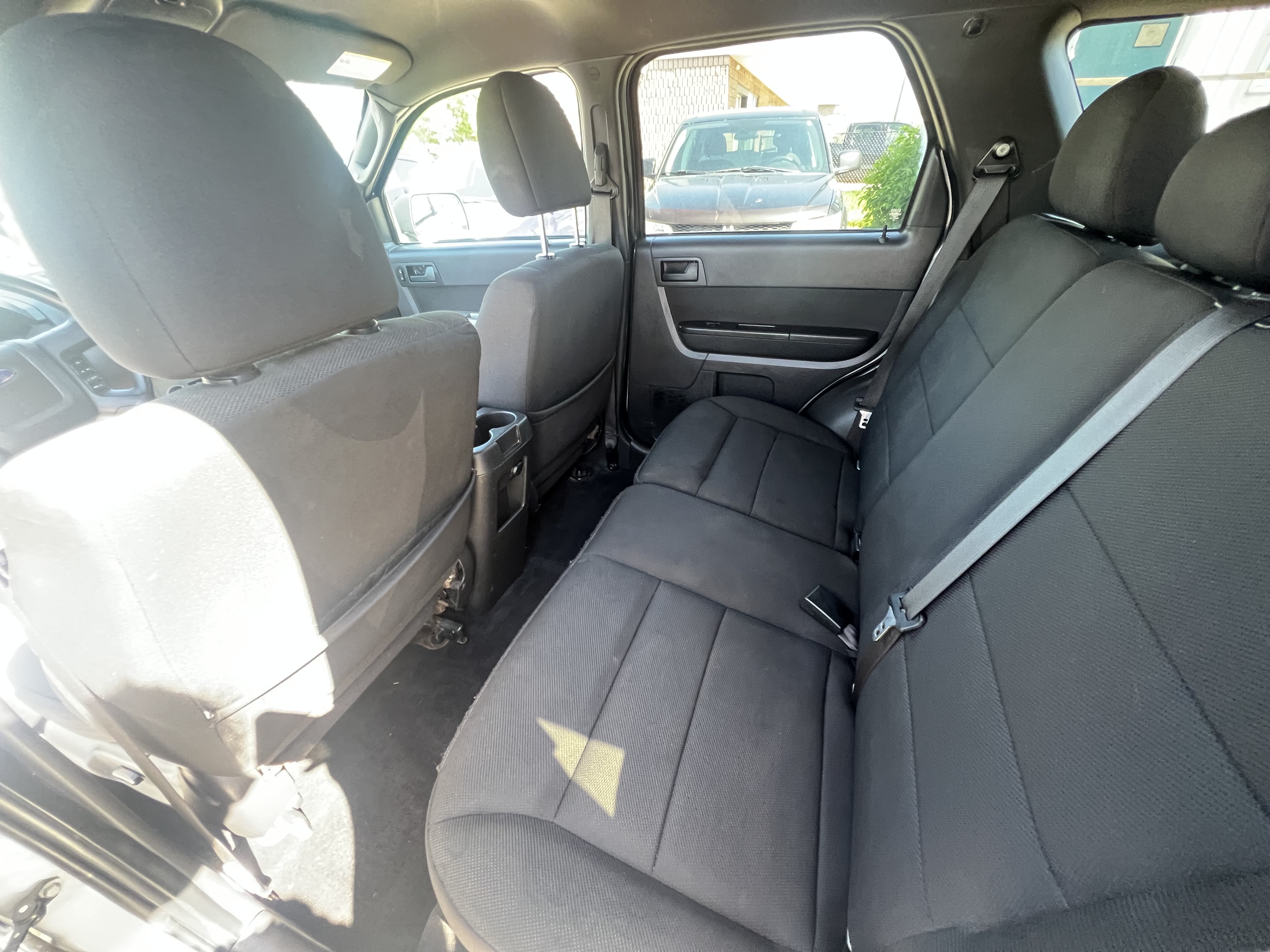 /betaautosales/2010-Ford-Escape-7181203545225214.jpg