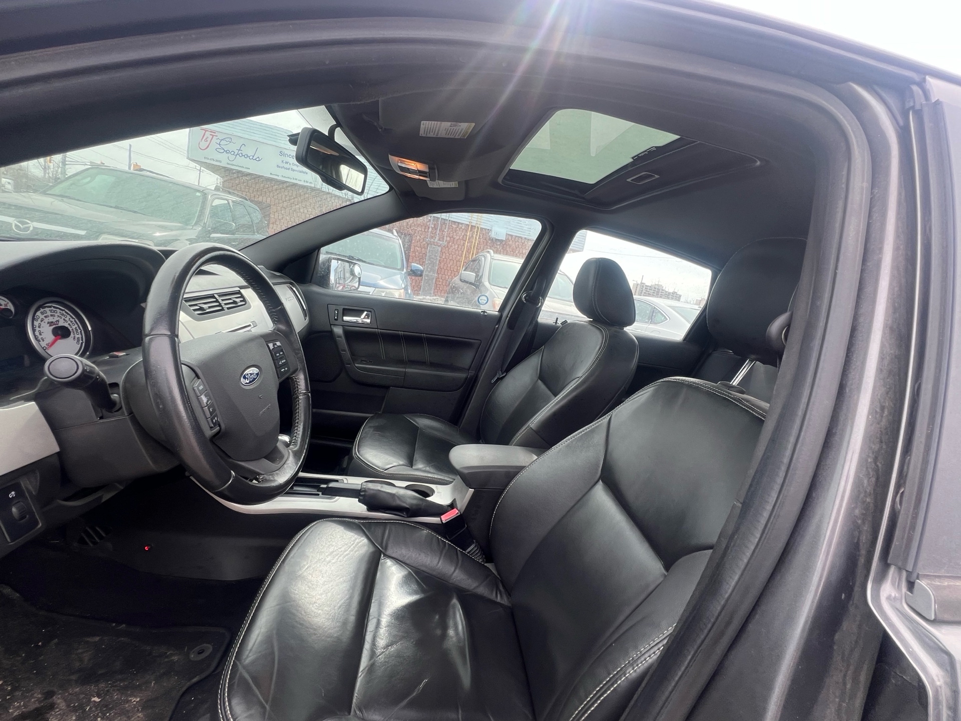 /betaautosales/2010-Ford-Focus-18400806943743175.jpg