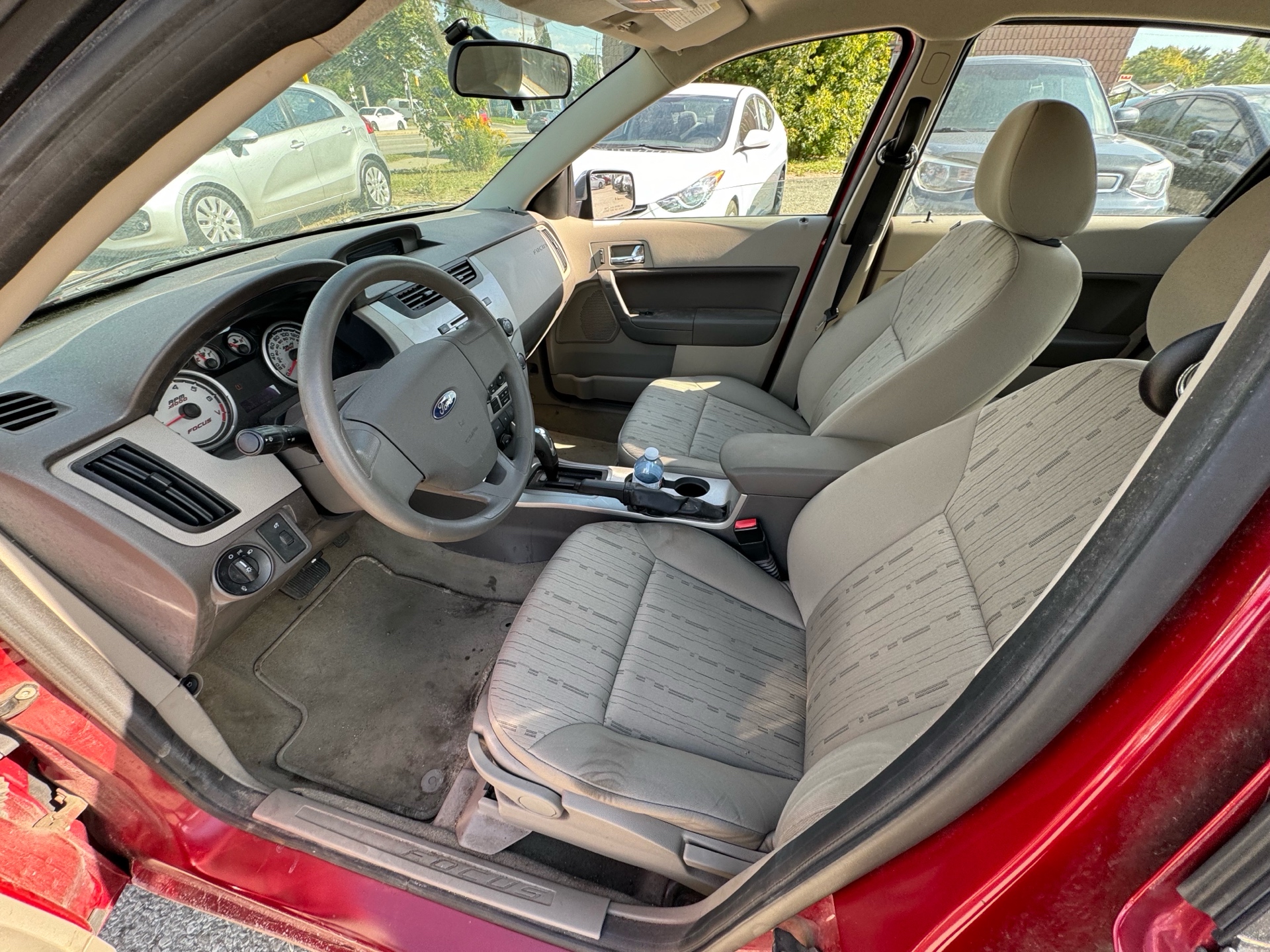 /betaautosales/2010-Ford-Focus-9889272589217819.jpg