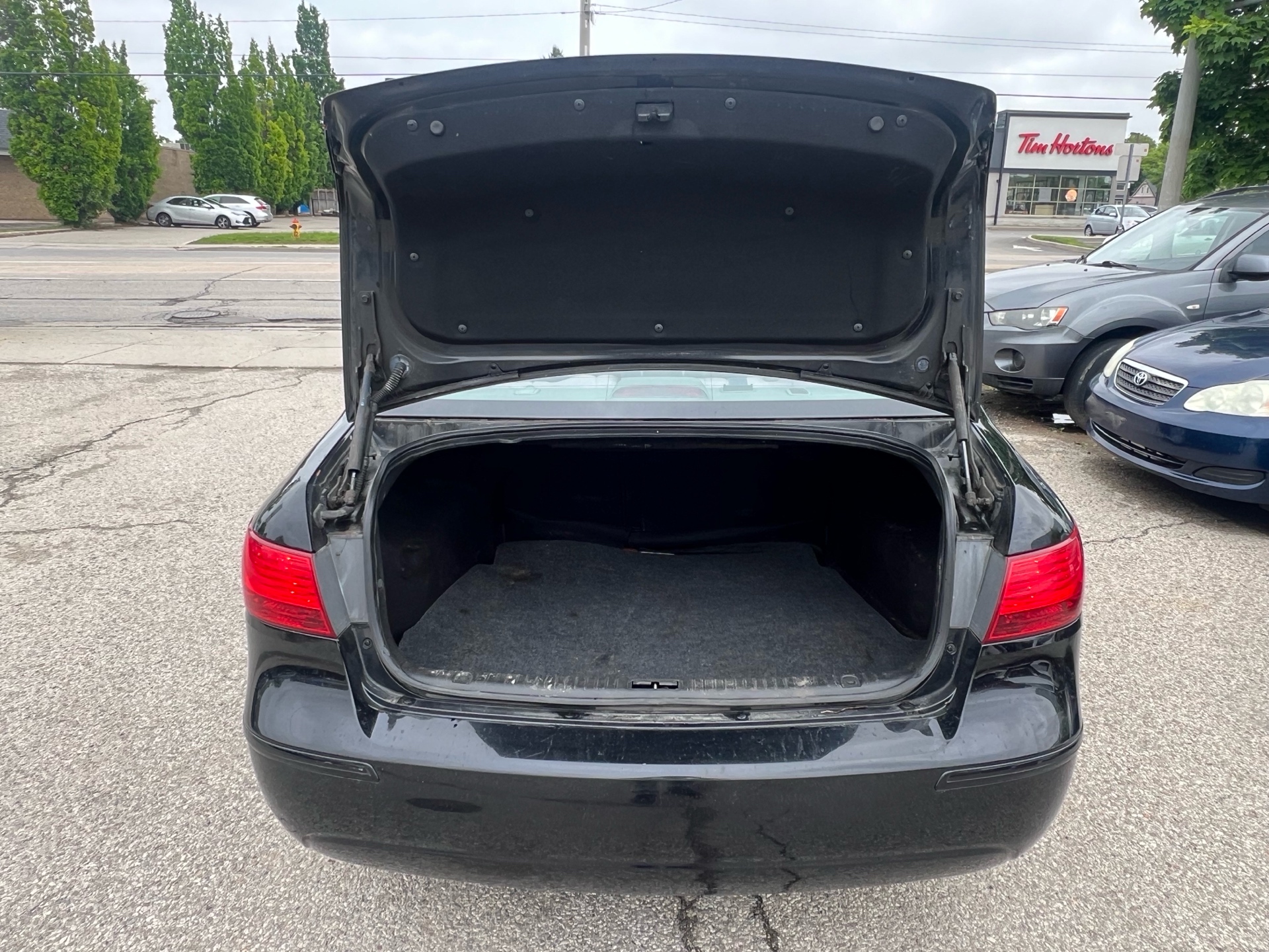 /betaautosales/2010-Hyundai-Sonata-625908160386017.jpg