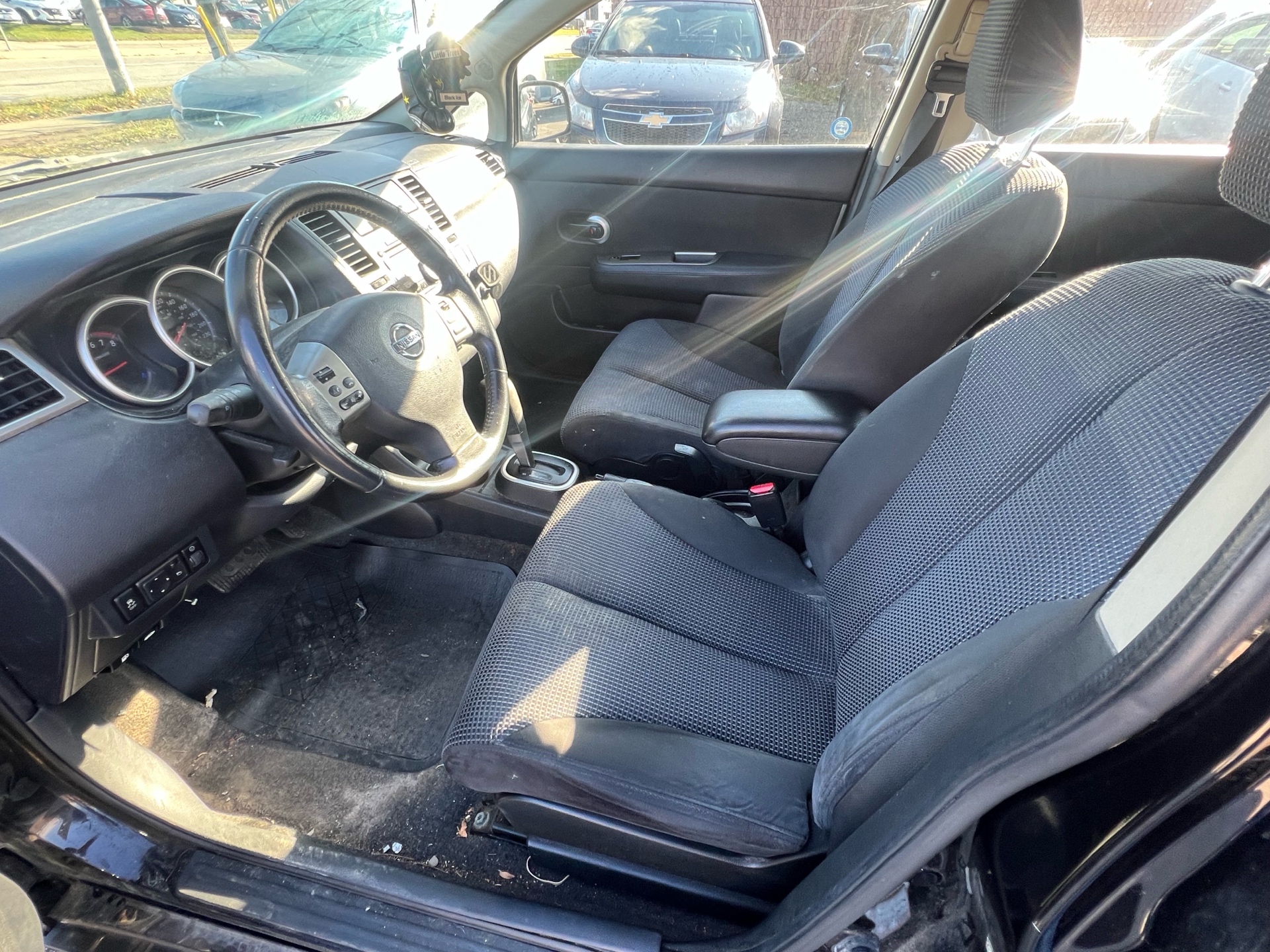 /betaautosales/2010-Nissan-Versa-38191711480277757.jpg