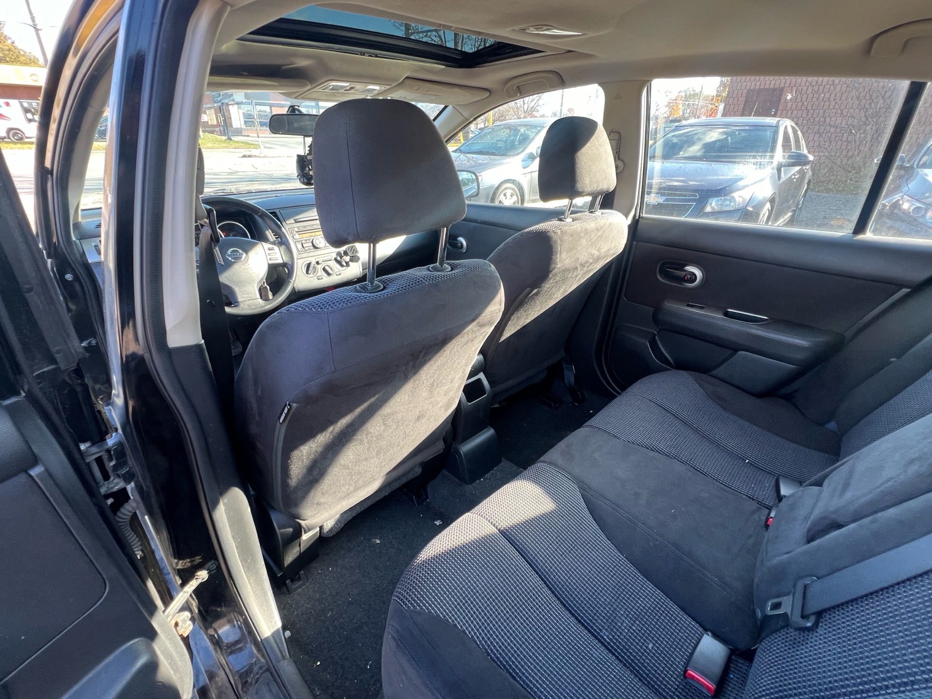 /betaautosales/2010-Nissan-Versa-6398147914817109.jpg