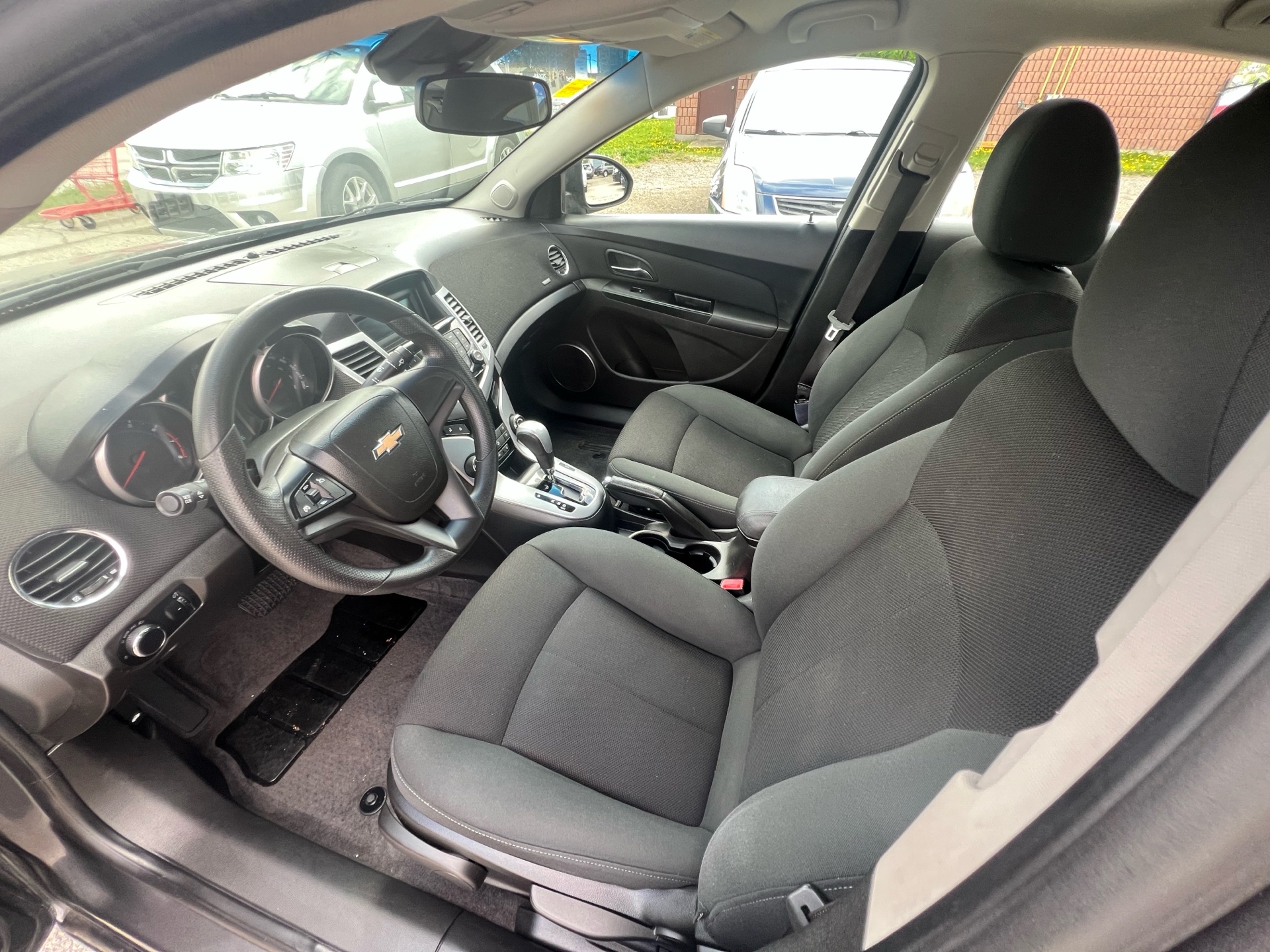 /betaautosales/2011-Chevrolet-Cruze-851435898250658.jpg