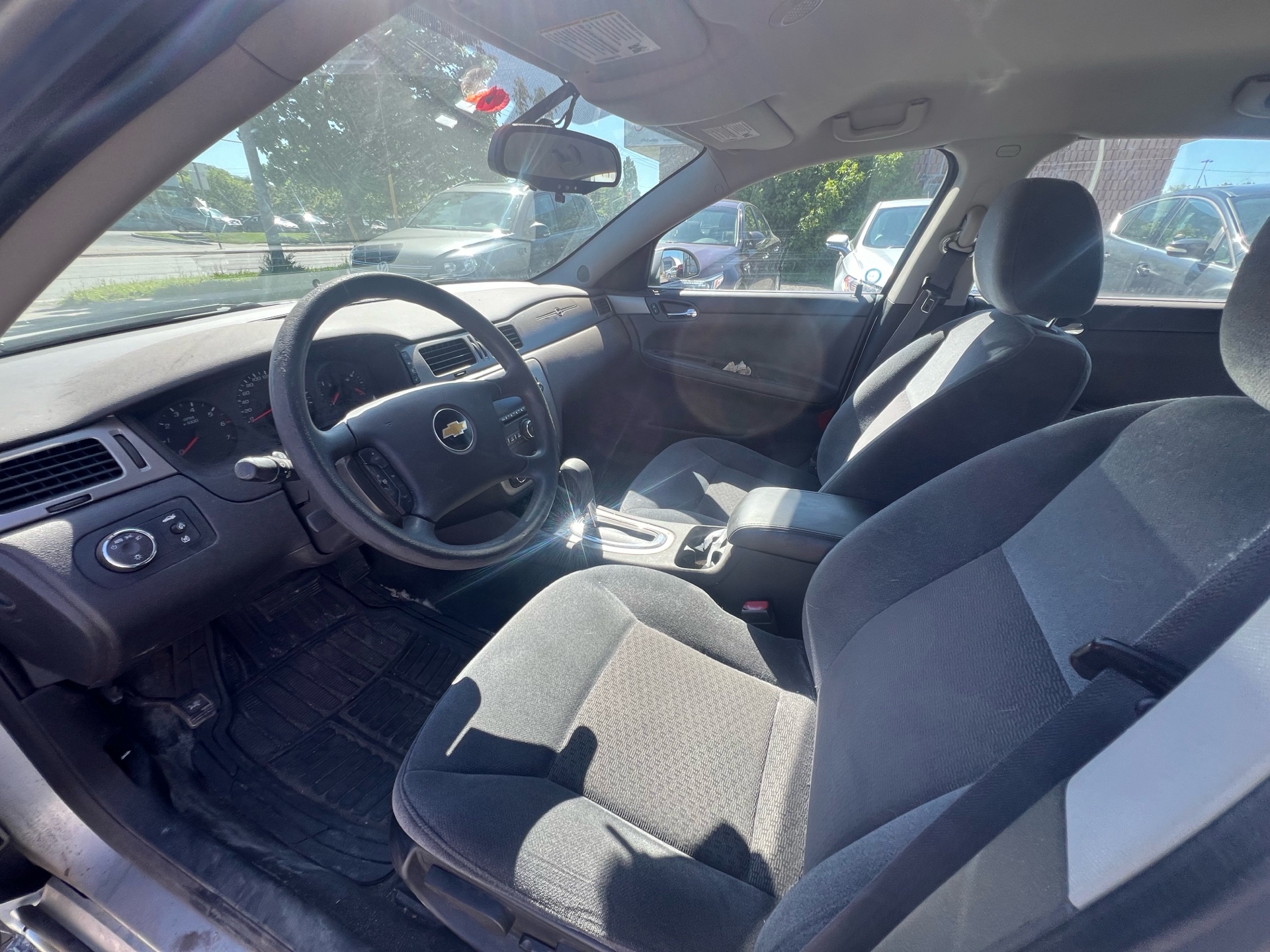 /betaautosales/2011-Chevrolet-Impala-8600396638663659.jpg