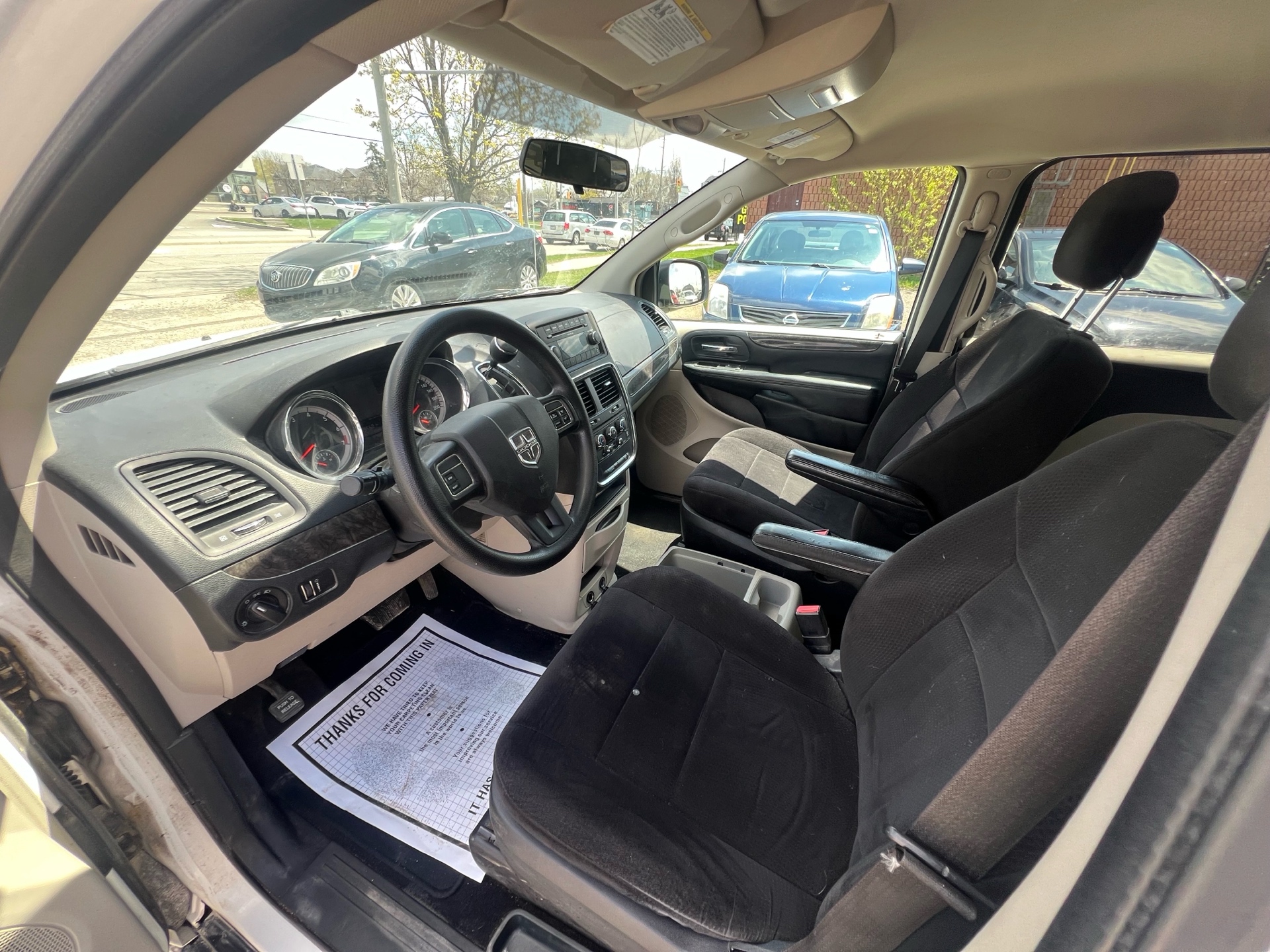 /betaautosales/2011-Dodge-GrandCaravan-039820045094917766.jpg