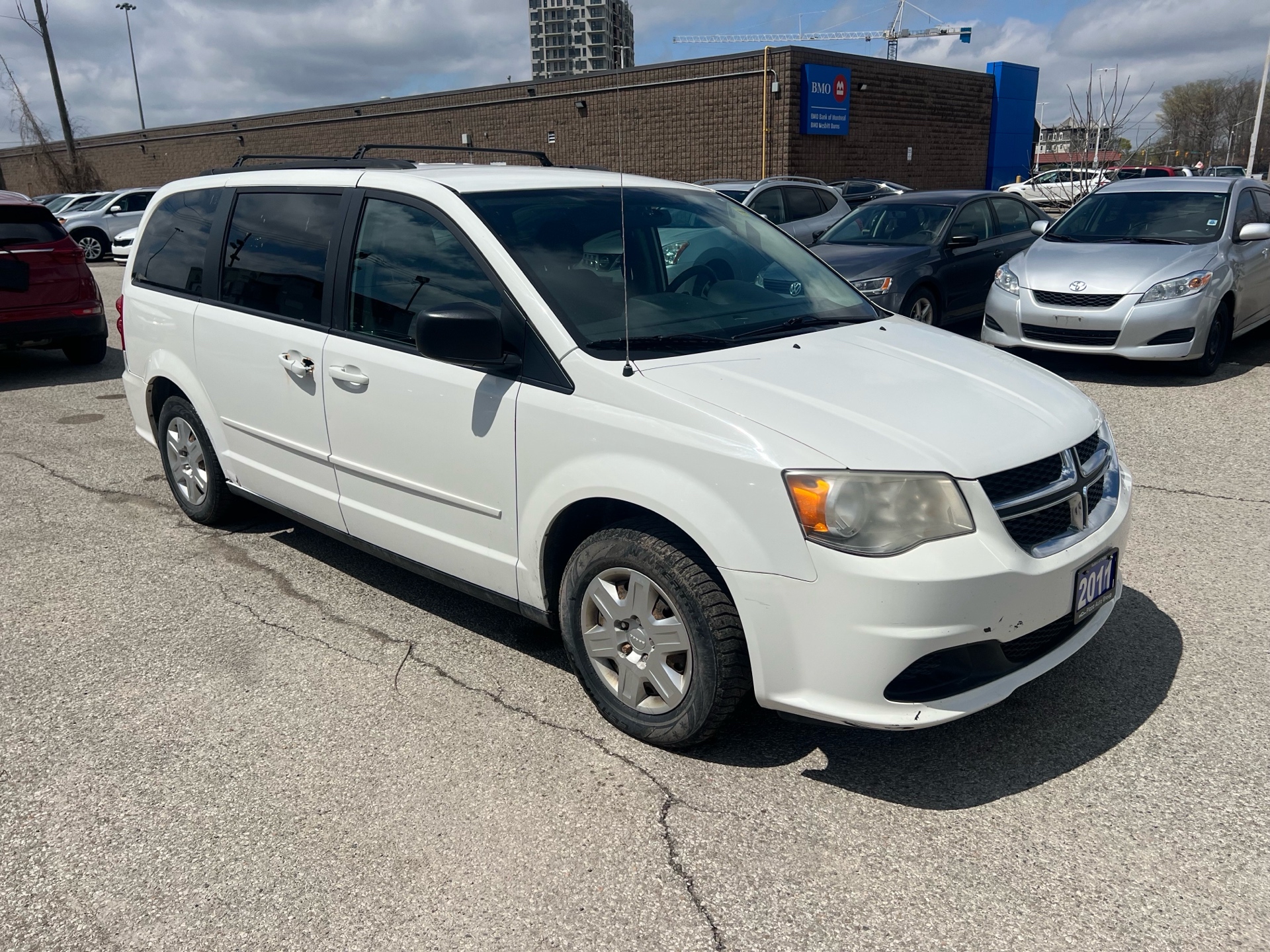 /betaautosales/2011-Dodge-GrandCaravan-2950447552295308.jpg