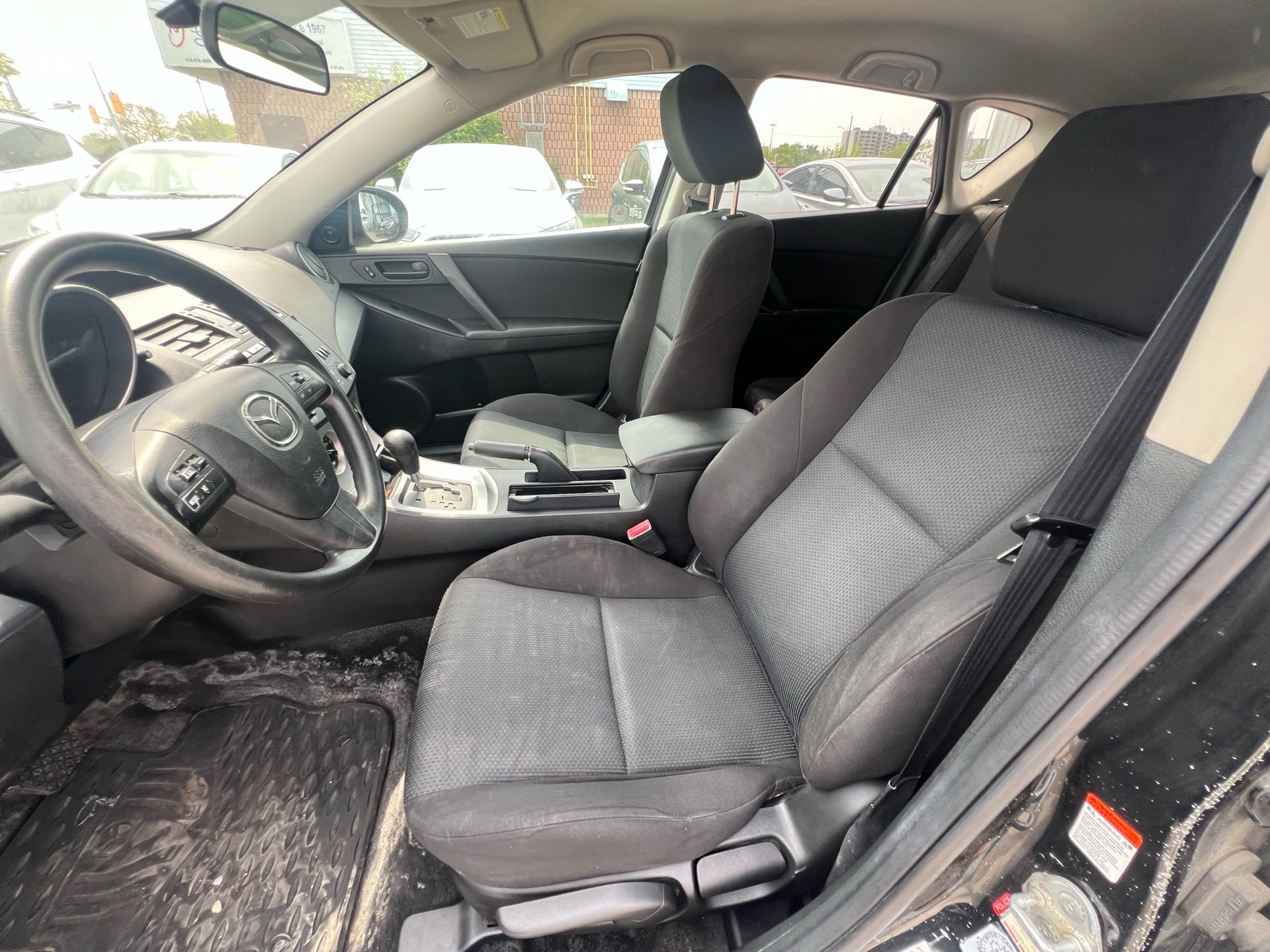 /betaautosales/2011-Mazda-Mazda3-5550051155260238.jpg