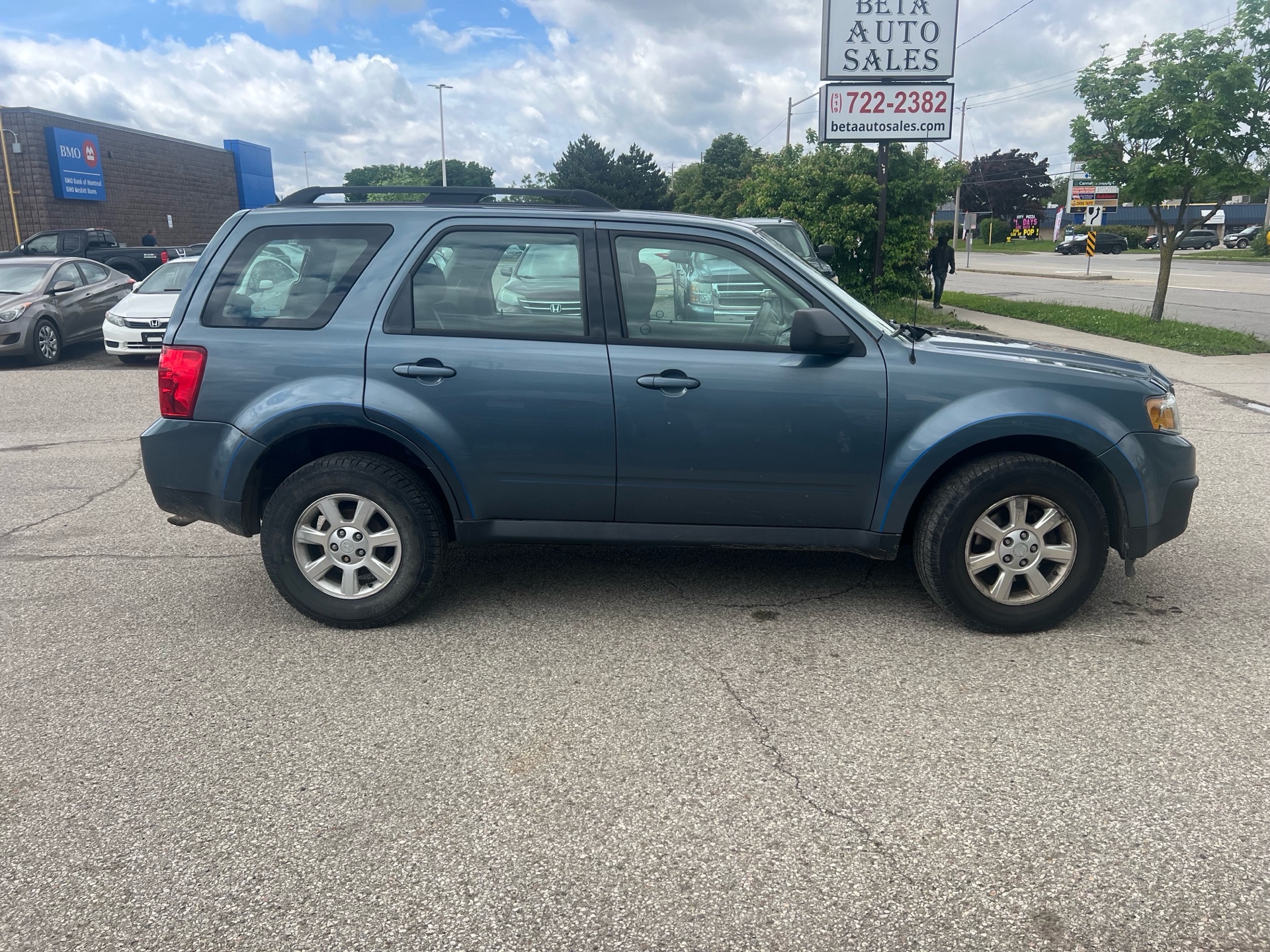 /betaautosales/2011-Mazda-Tribute-11923513570348954.jpg