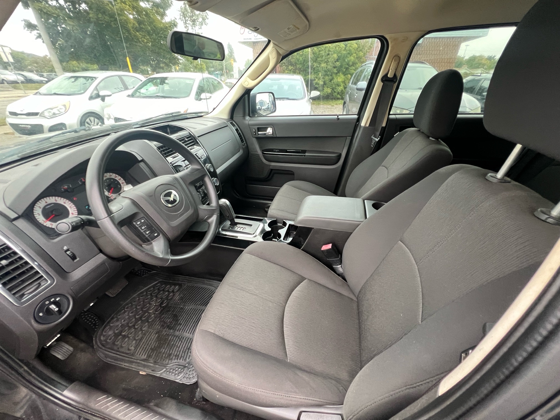 /betaautosales/2011-Mazda-Tribute-16513916242623772.jpg
