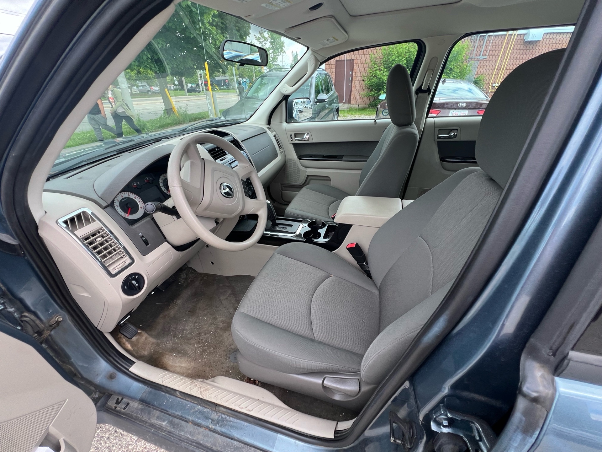 /betaautosales/2011-Mazda-Tribute-695185665627785.jpg