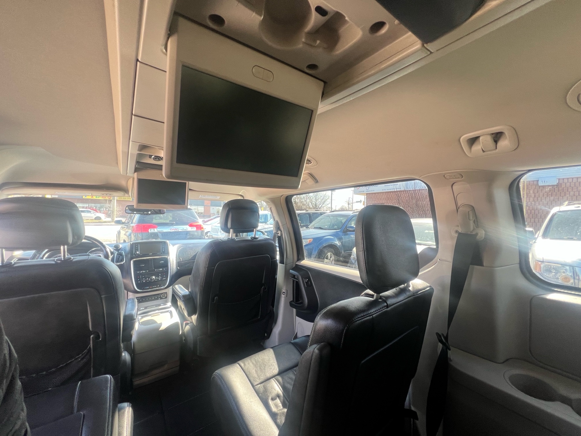 /betaautosales/2012-Dodge-GrandCaravan-01547457538180752.jpg