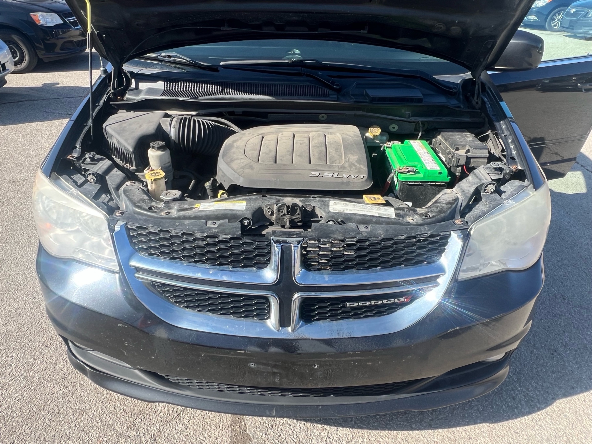 /betaautosales/2012-Dodge-GrandCaravan-29704161170855237.jpg