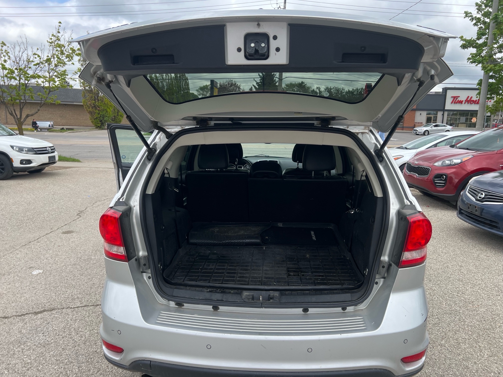 /betaautosales/2012-Dodge-Journey-9549121724629908.jpg