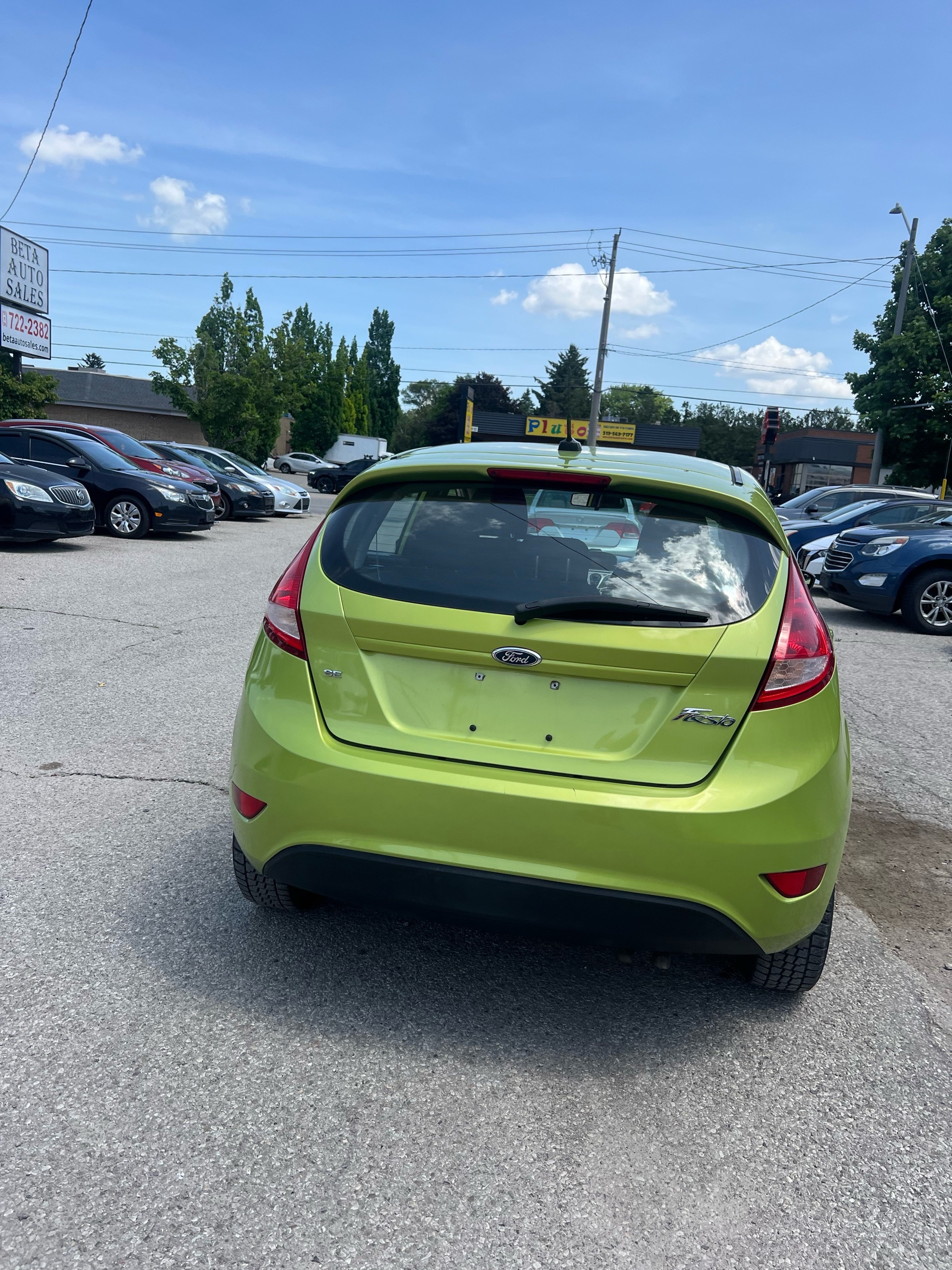 /betaautosales/2012-Ford-Fiesta-8268393176632307.jpg