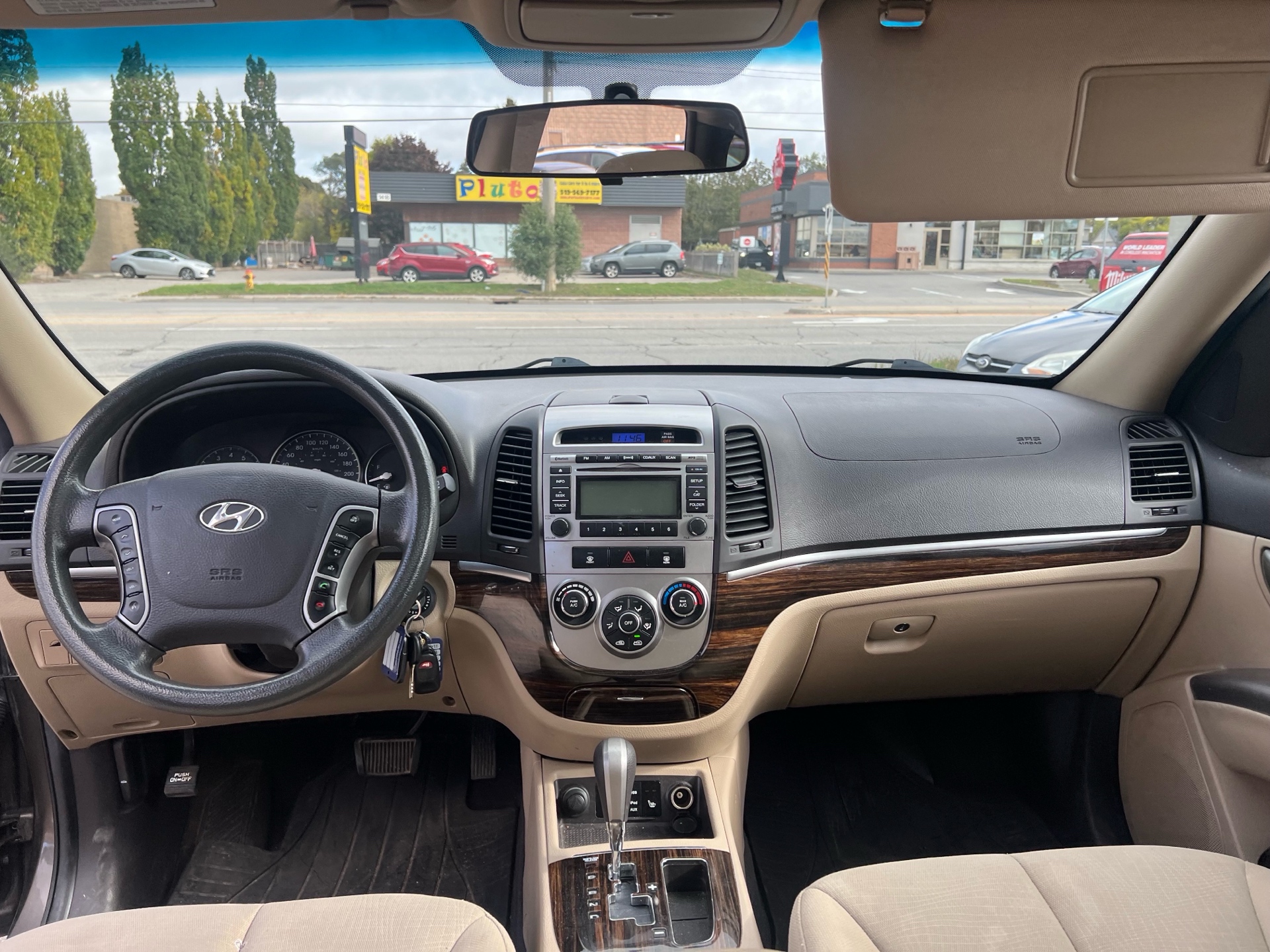 /betaautosales/2012-Hyundai-SantaFe-910829922062911.jpg