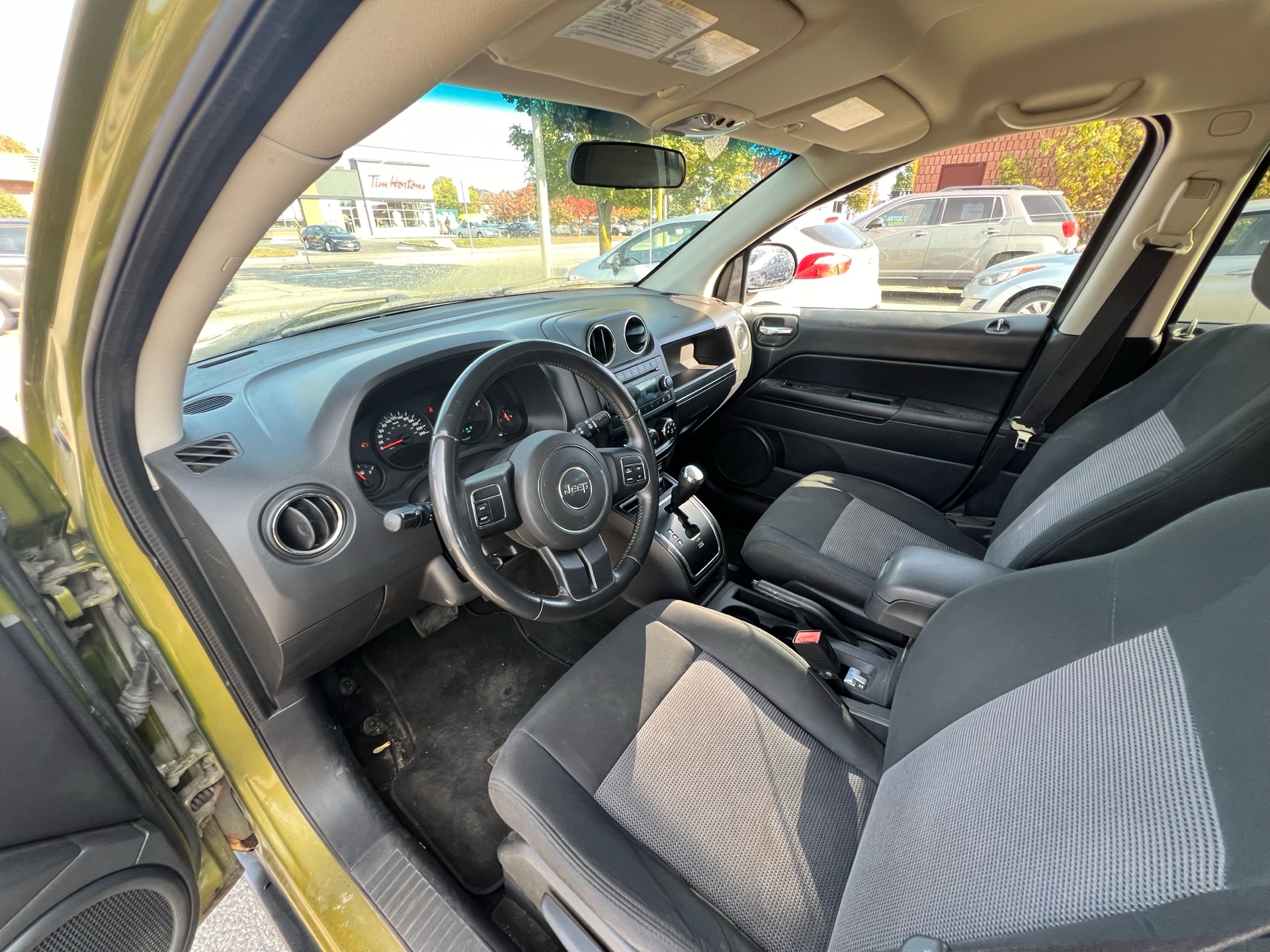 /betaautosales/2012-Jeep-Compass-10264940436665637.jpg