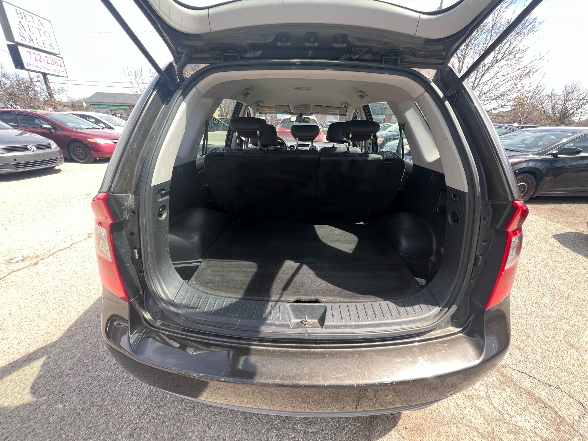 /betaautosales/2012-Kia-Rondo-4717054806603882.jpg