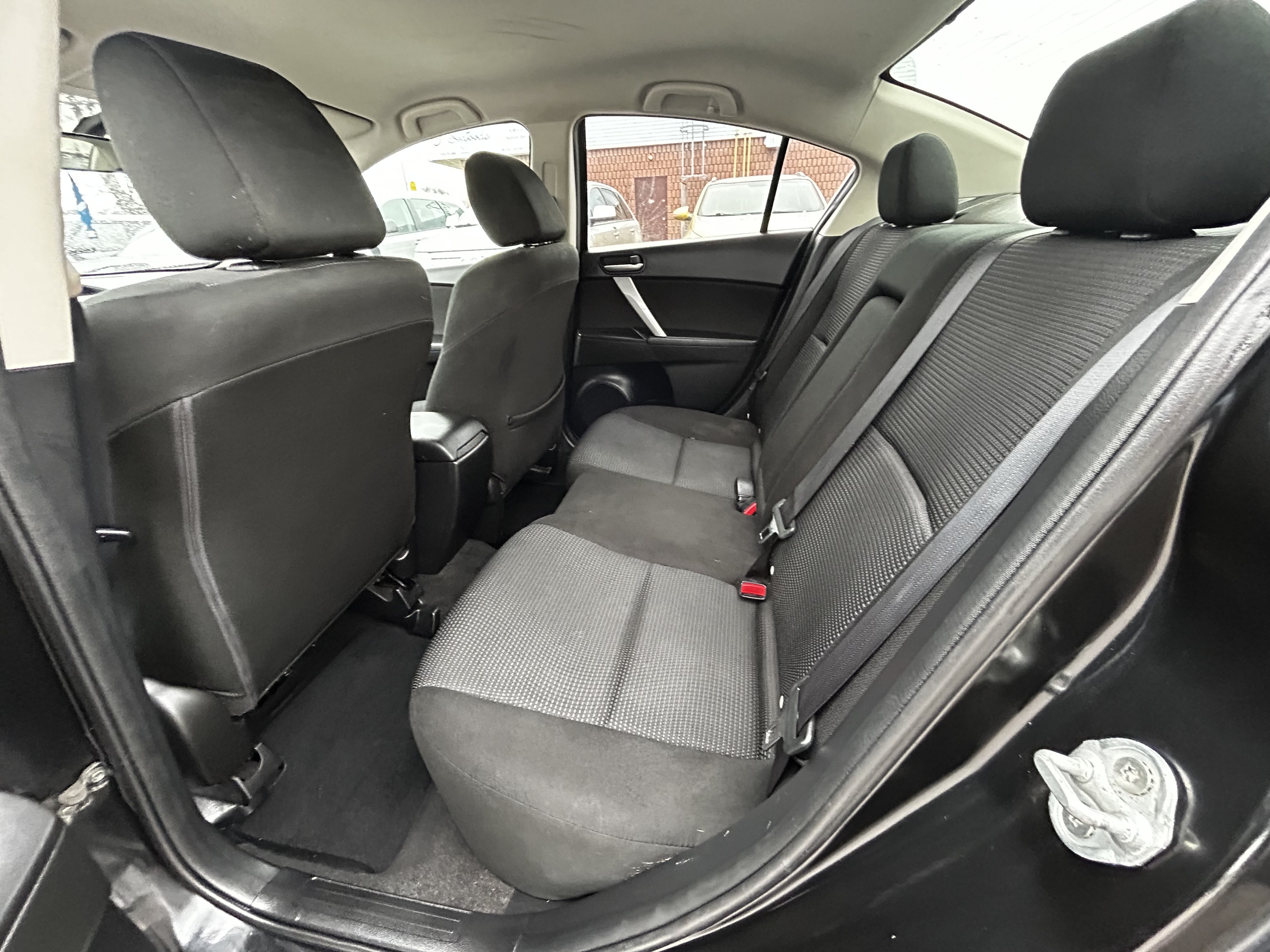 /betaautosales/2012-Mazda-MAZDA3-017182696520024576.jpg