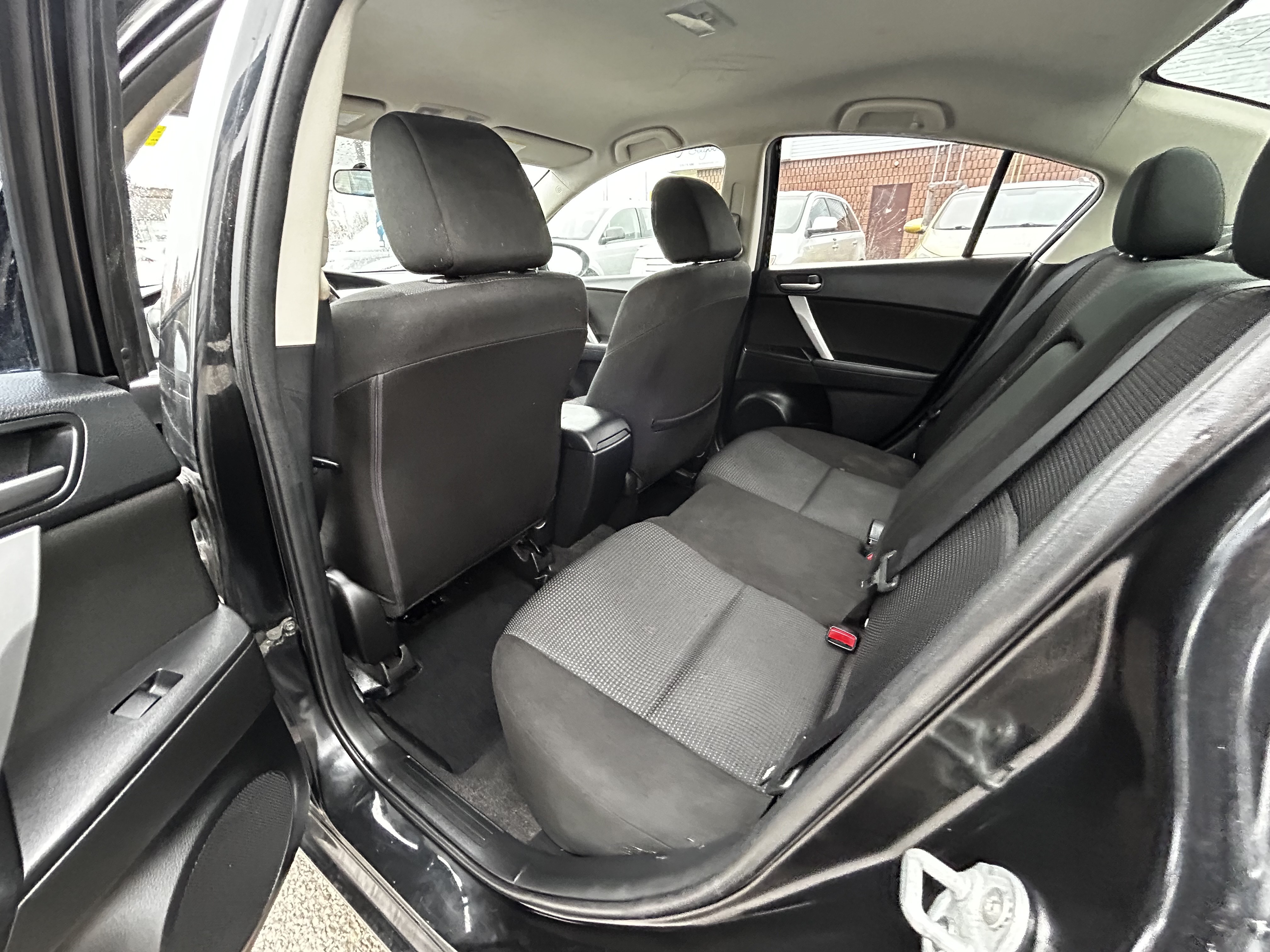 /betaautosales/2012-Mazda-MAZDA3-02427441739632985.jpg