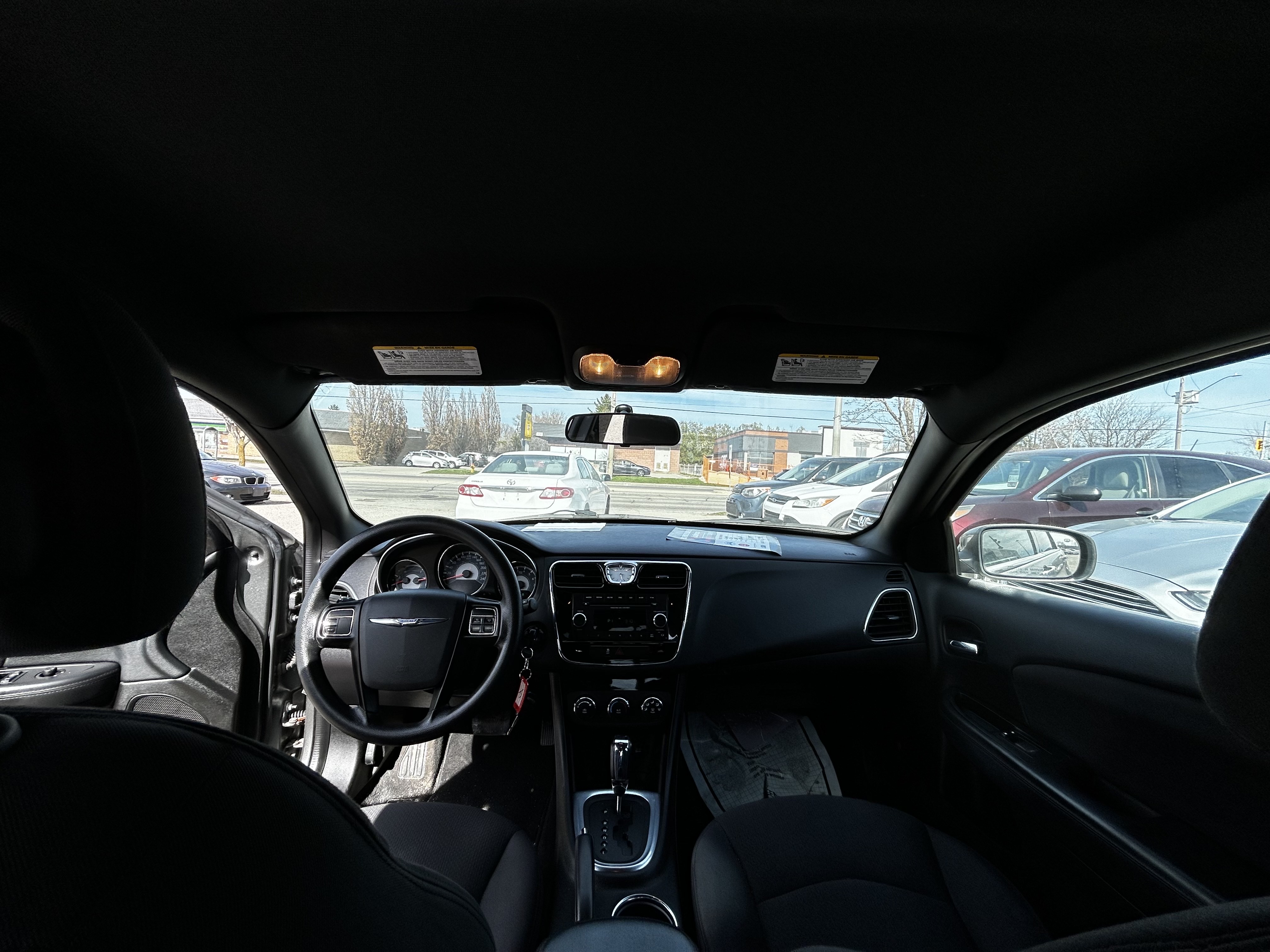 /betaautosales/2013-Chrysler-200-24975045982186472.jpg