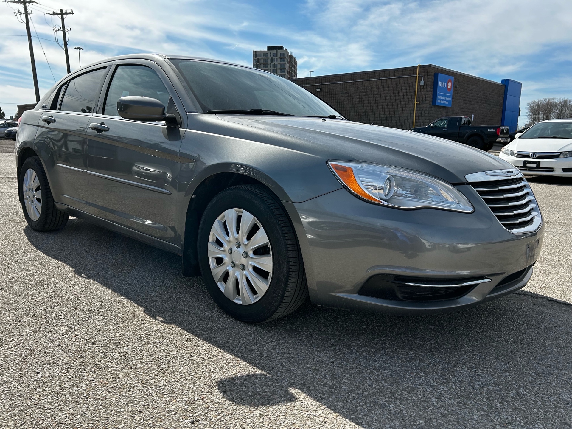 /betaautosales/2013-Chrysler-200-4801362368418556.jpg
