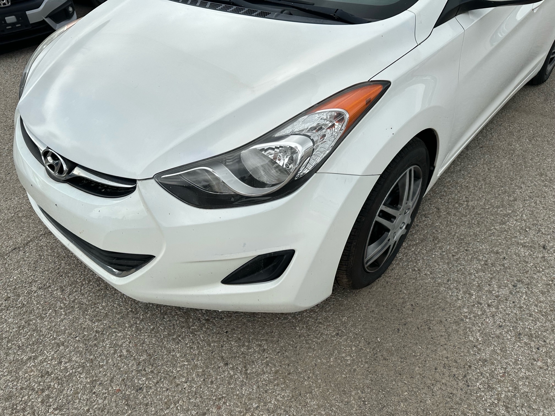 /betaautosales/2013-Hyundai-Elantra-3793046813592642.jpg