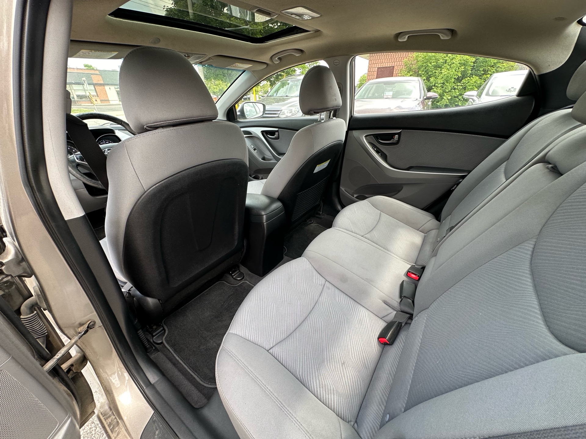 /betaautosales/2013-Hyundai-Elantra-7086778751982619.jpg