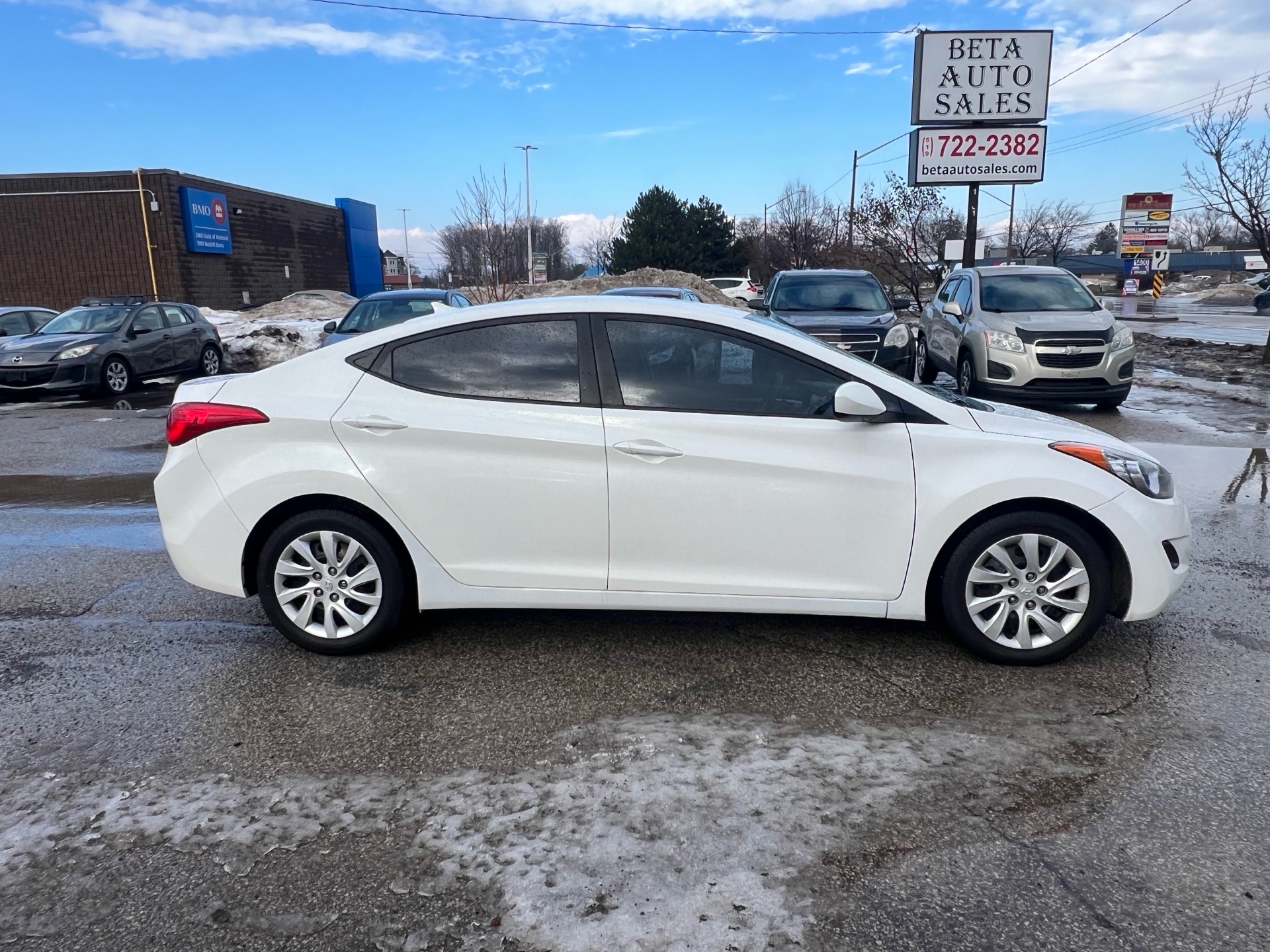/betaautosales/2013-Hyundai-Elantra-7703673935804156.jpg