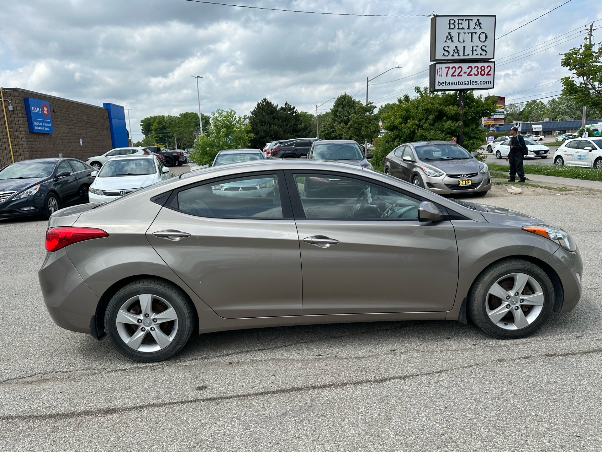/betaautosales/2013-Hyundai-Elantra-8644349789294381.jpg
