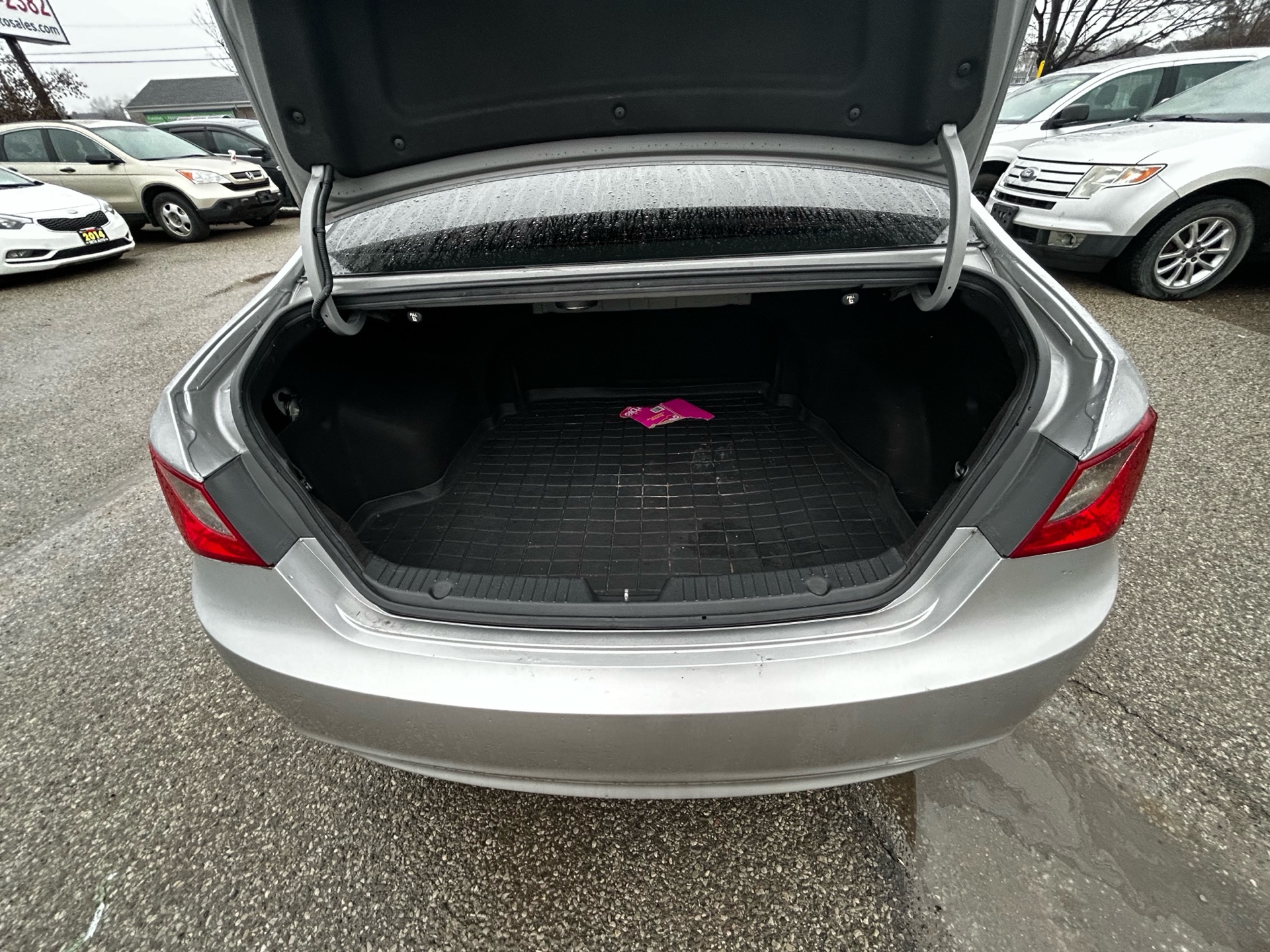 /betaautosales/2013-Hyundai-Sonata-8910384572442753.jpg