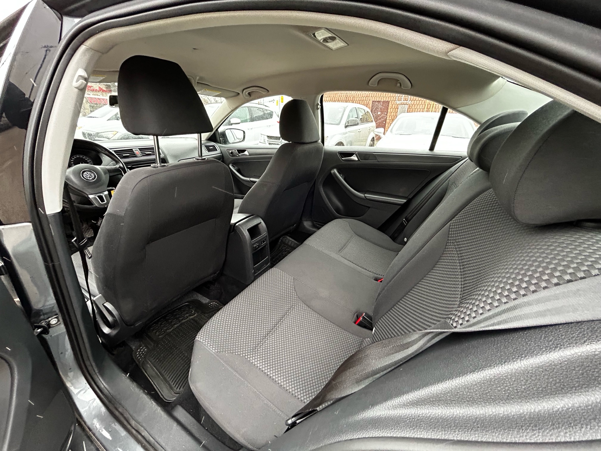 /betaautosales/2013-Volkswagen-Jetta-3367338388836061.jpg