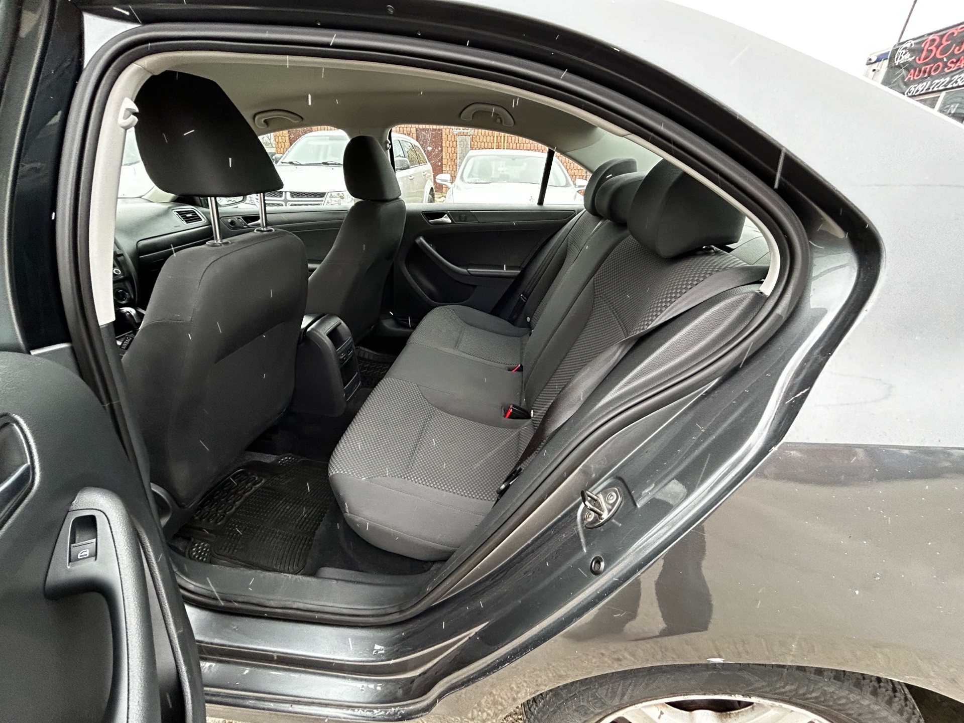 /betaautosales/2013-Volkswagen-Jetta-846787542752564.jpg