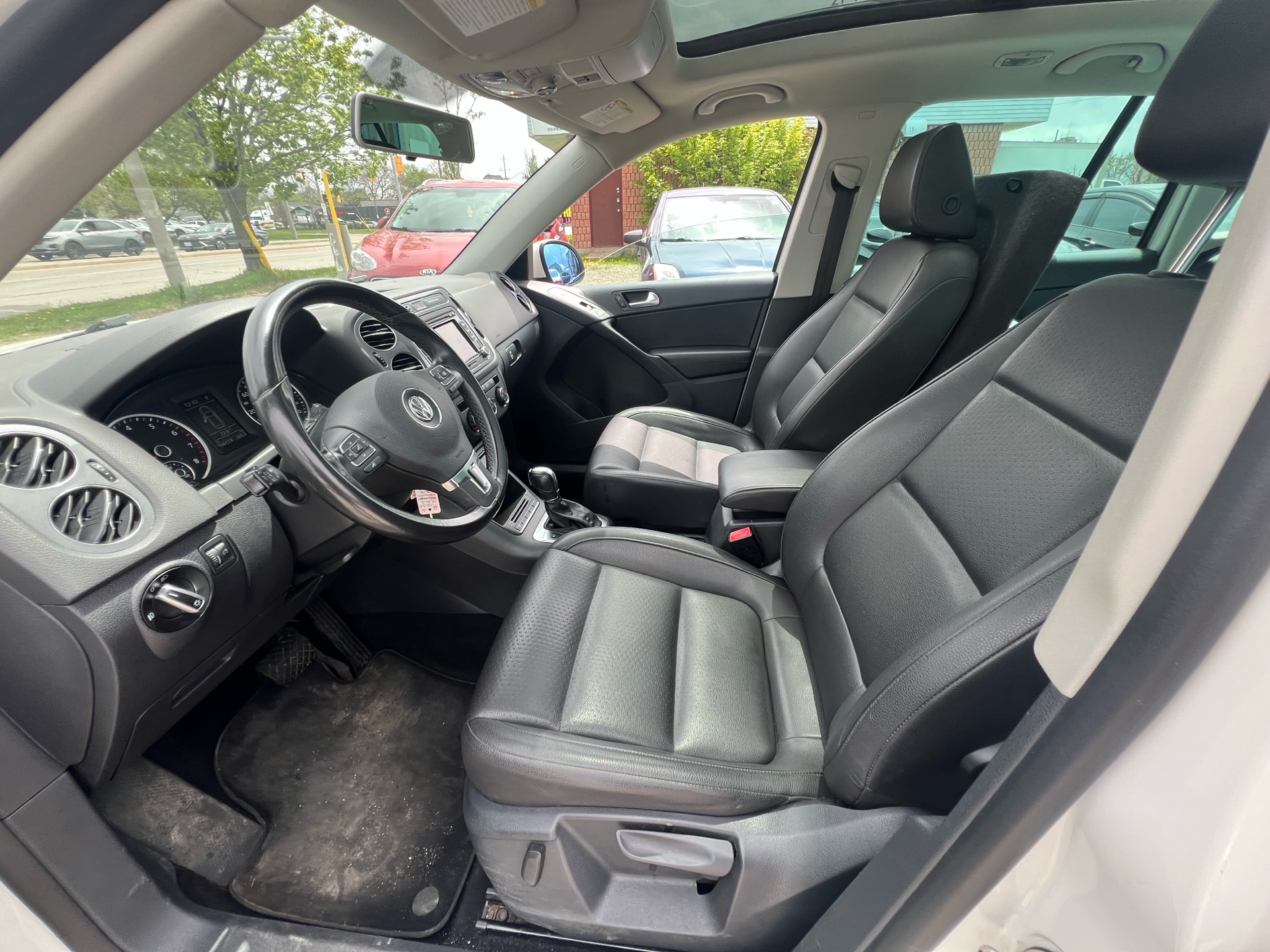 /betaautosales/2013-Volkswagen-Tiguan-26093036225377886.jpg