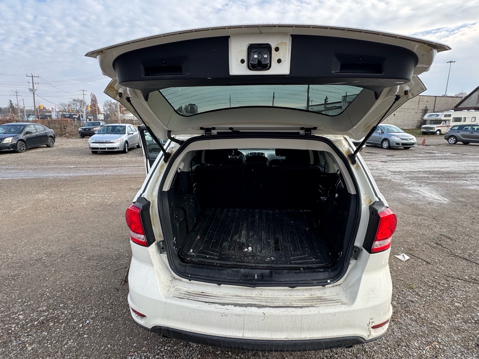 /betaautosales/2014-Dodge-Journey-19829298792903116.jpg