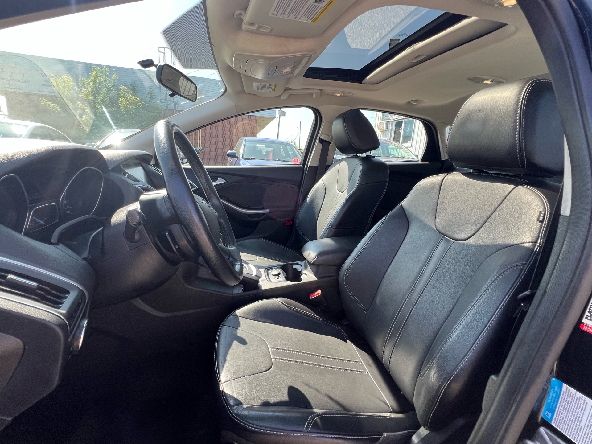 /betaautosales/2014-Ford-Focus-9677891641130822.jpg