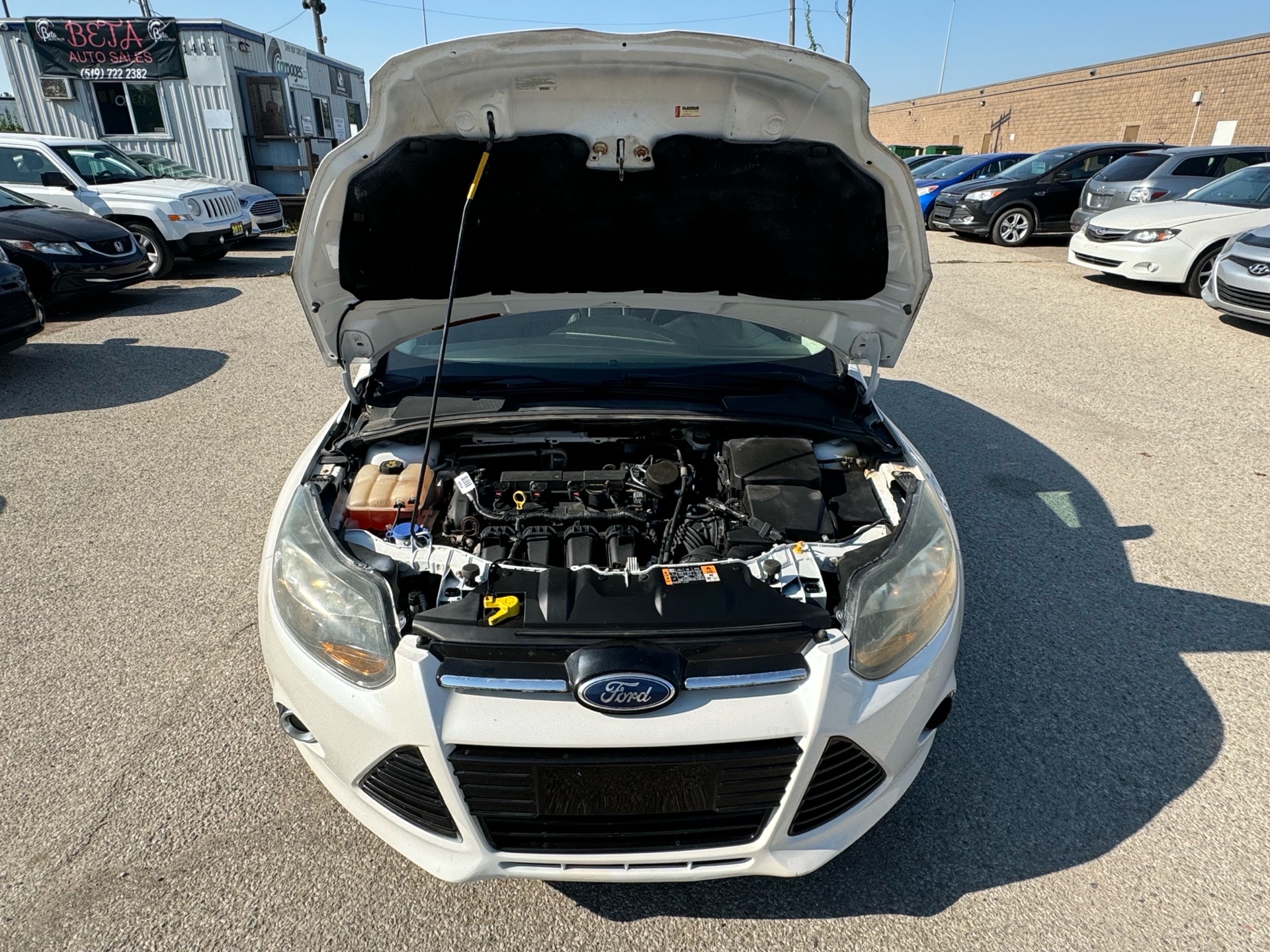 /betaautosales/2014-Ford-Focus-9783424878666613.jpg