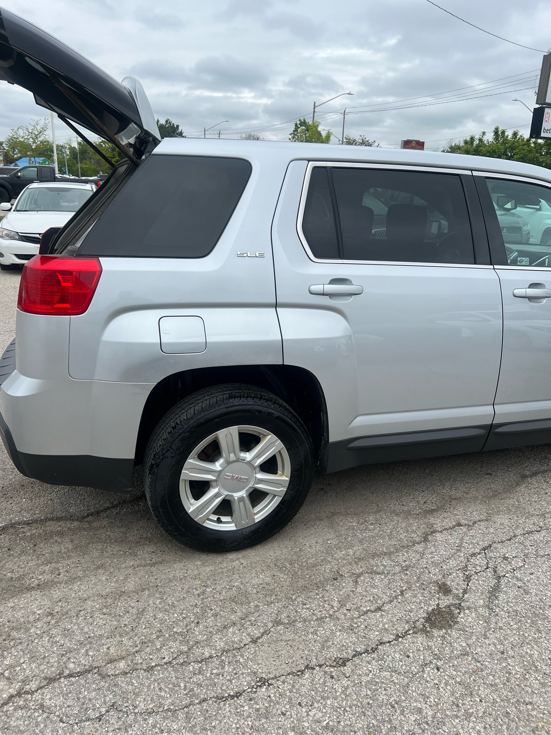 /betaautosales/2014-GMC-Terrain-9469359726163611.jpg
