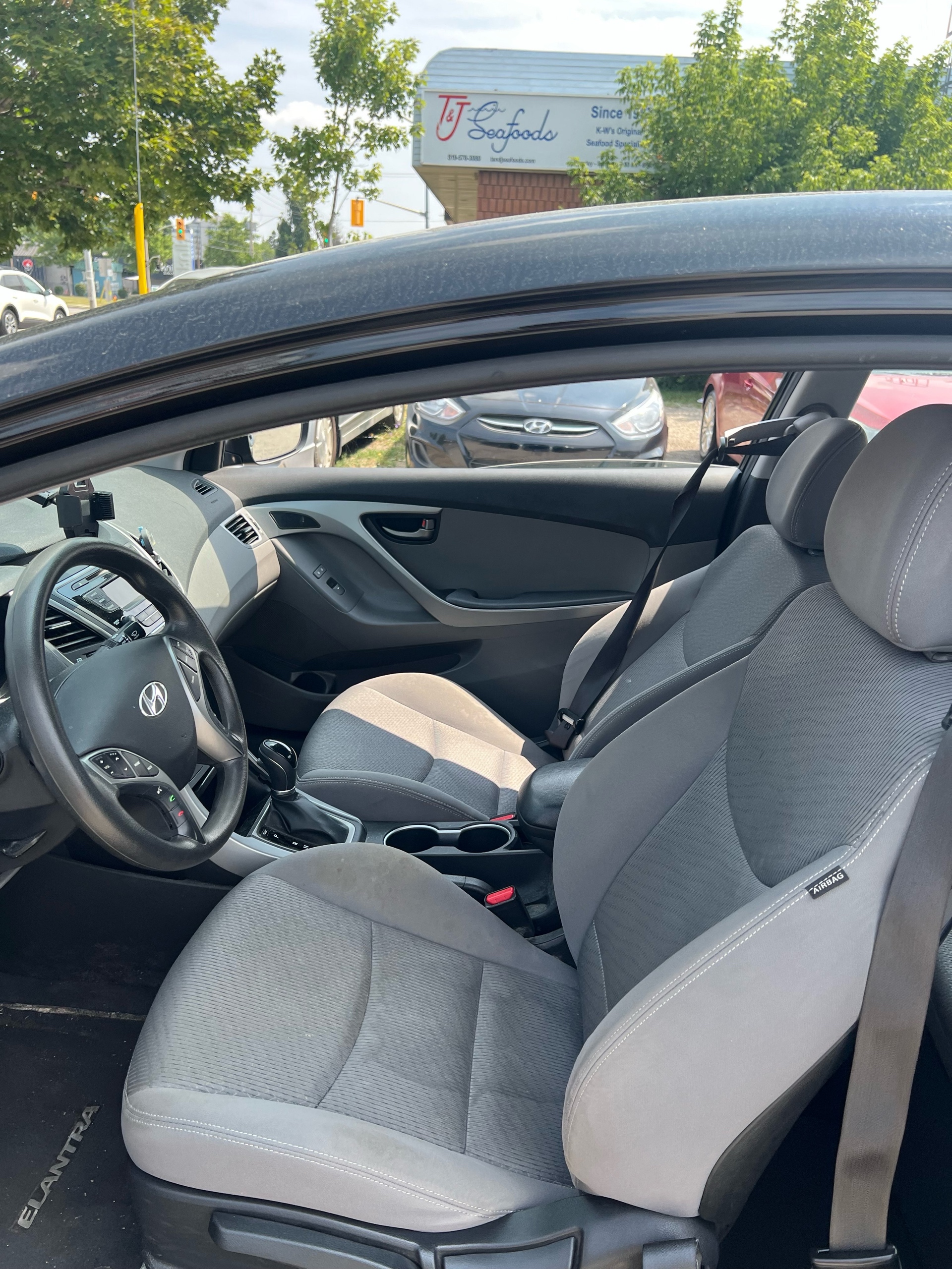 /betaautosales/2014-Hyundai-Elantra-8486678912303731.jpg