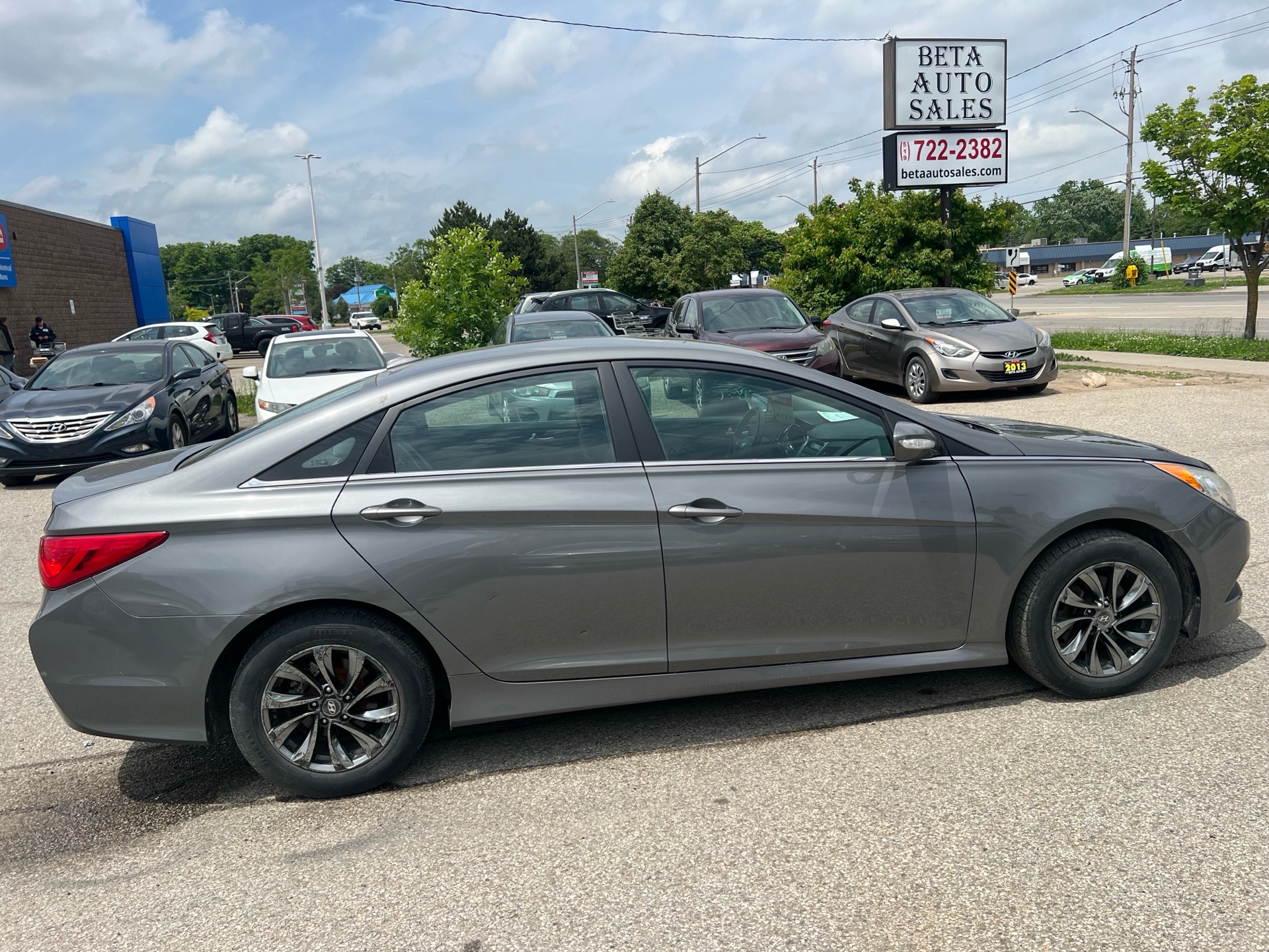 /betaautosales/2014-Hyundai-Sonata-0339270773911684.jpg
