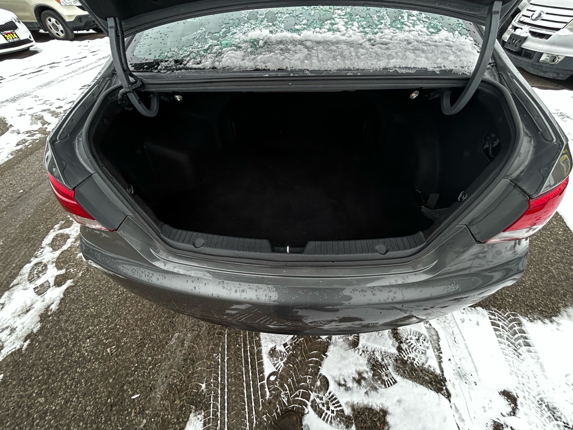 /betaautosales/2014-Hyundai-Sonata-1396642340152756.jpg