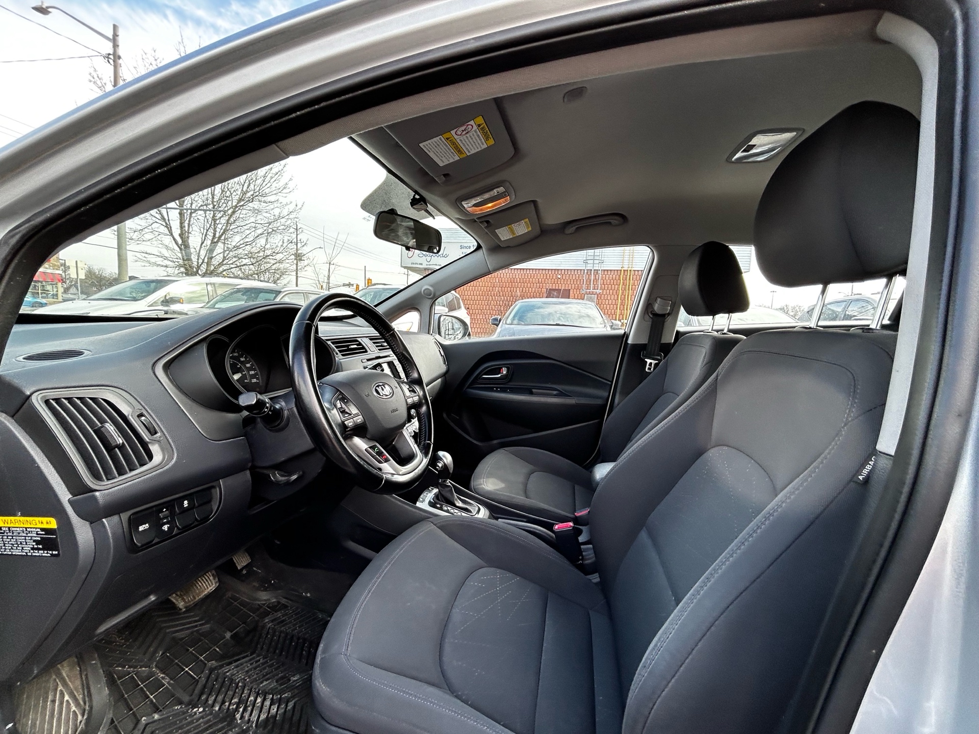 /betaautosales/2014-Kia-Rio-47037622425728354.jpg